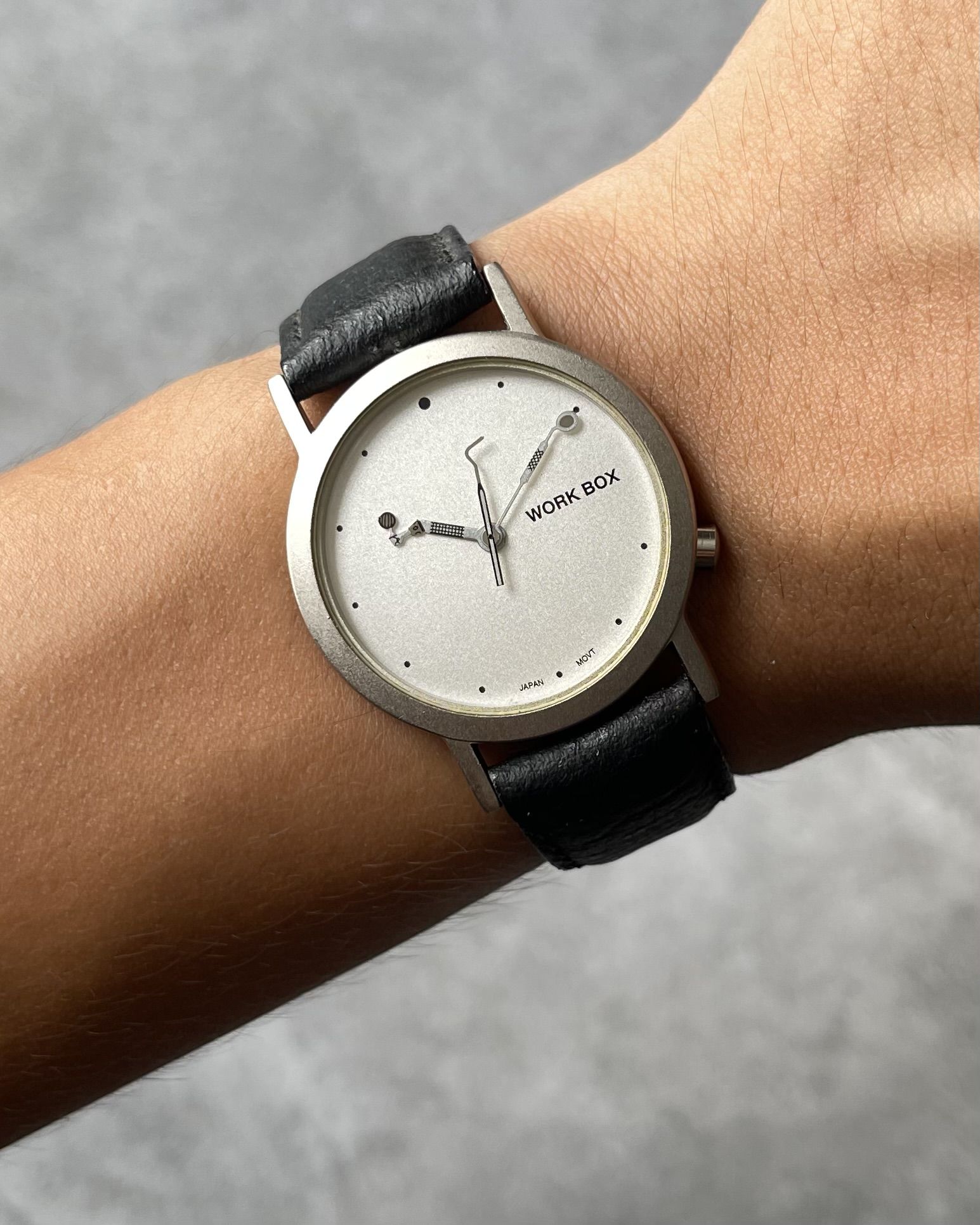 WORK BOX DENTIST's NIGHTMARE VINTAGE QUARTZ WATCH | Artizen Store