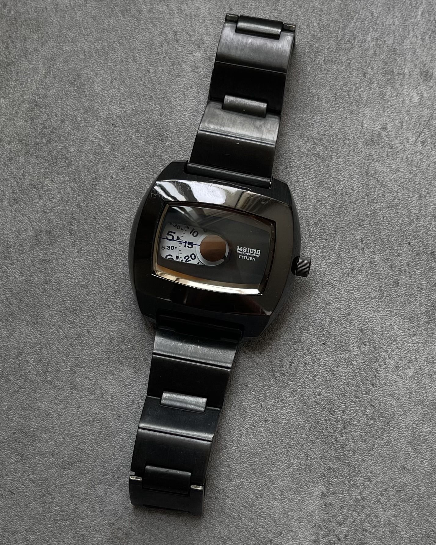 CITIZEN INDEPENDENT 1481010 JUMP HOUR VINTAGE QUARTZ WATCH