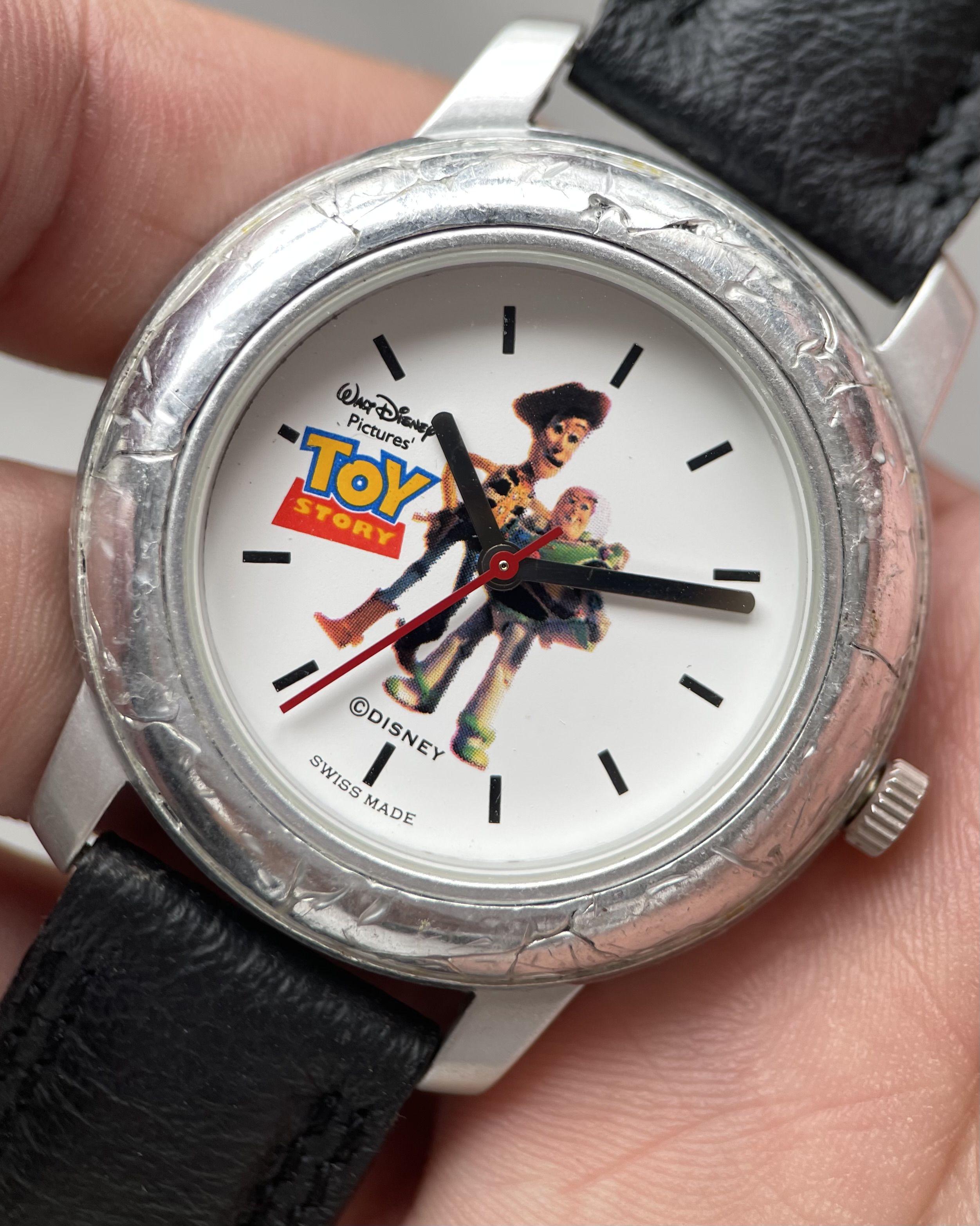 (新品・希少限定品)トイ・ストーリー1　CRASH Swiss MADE腕時計 CRASH RECYCLE TOY STORY WOODY & BUZZ VINTAGE QUARTZ WATCH