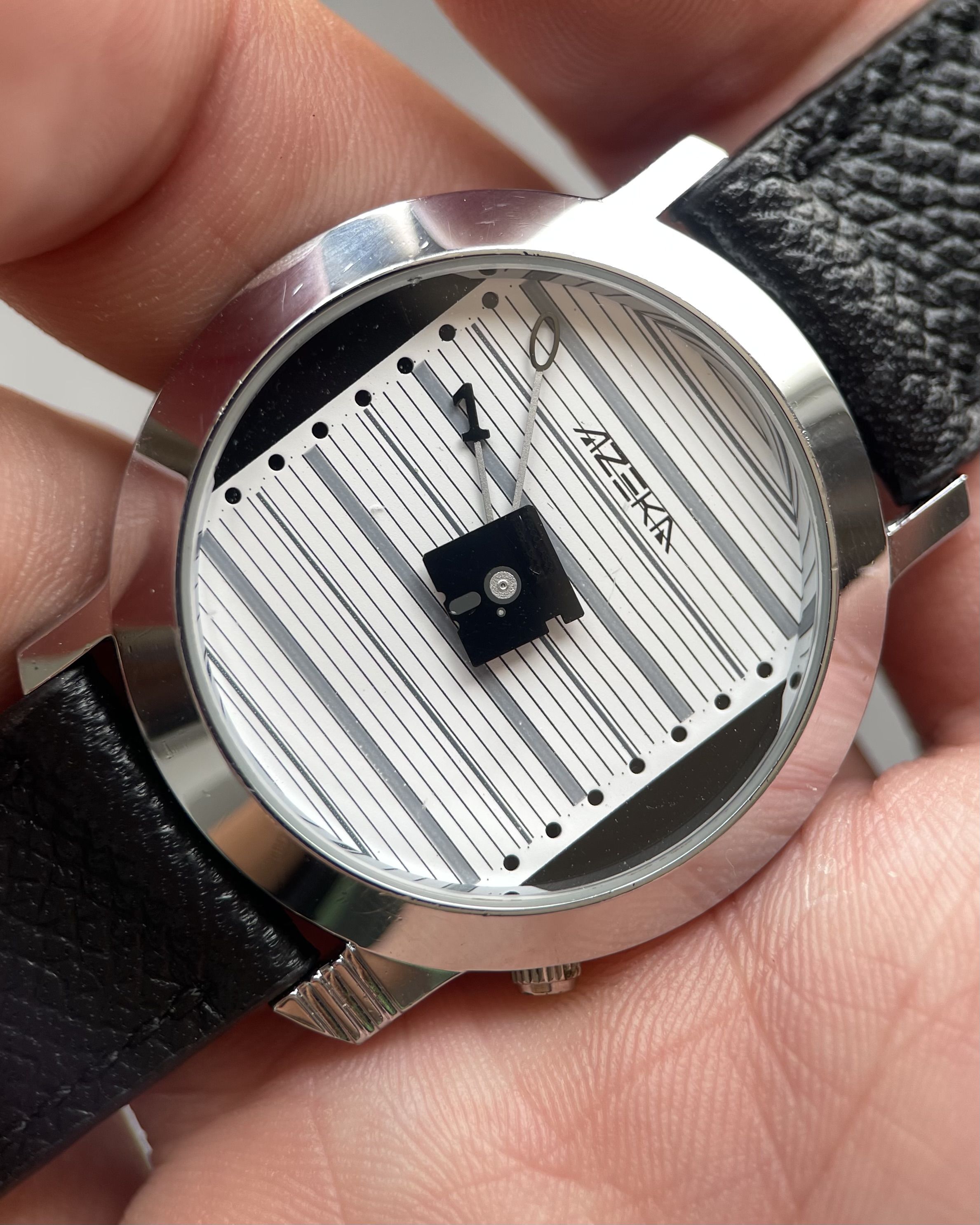 AZEKA BINARY FLOPPY VINTAGE QUARTZ WATCH | Artizen Store
