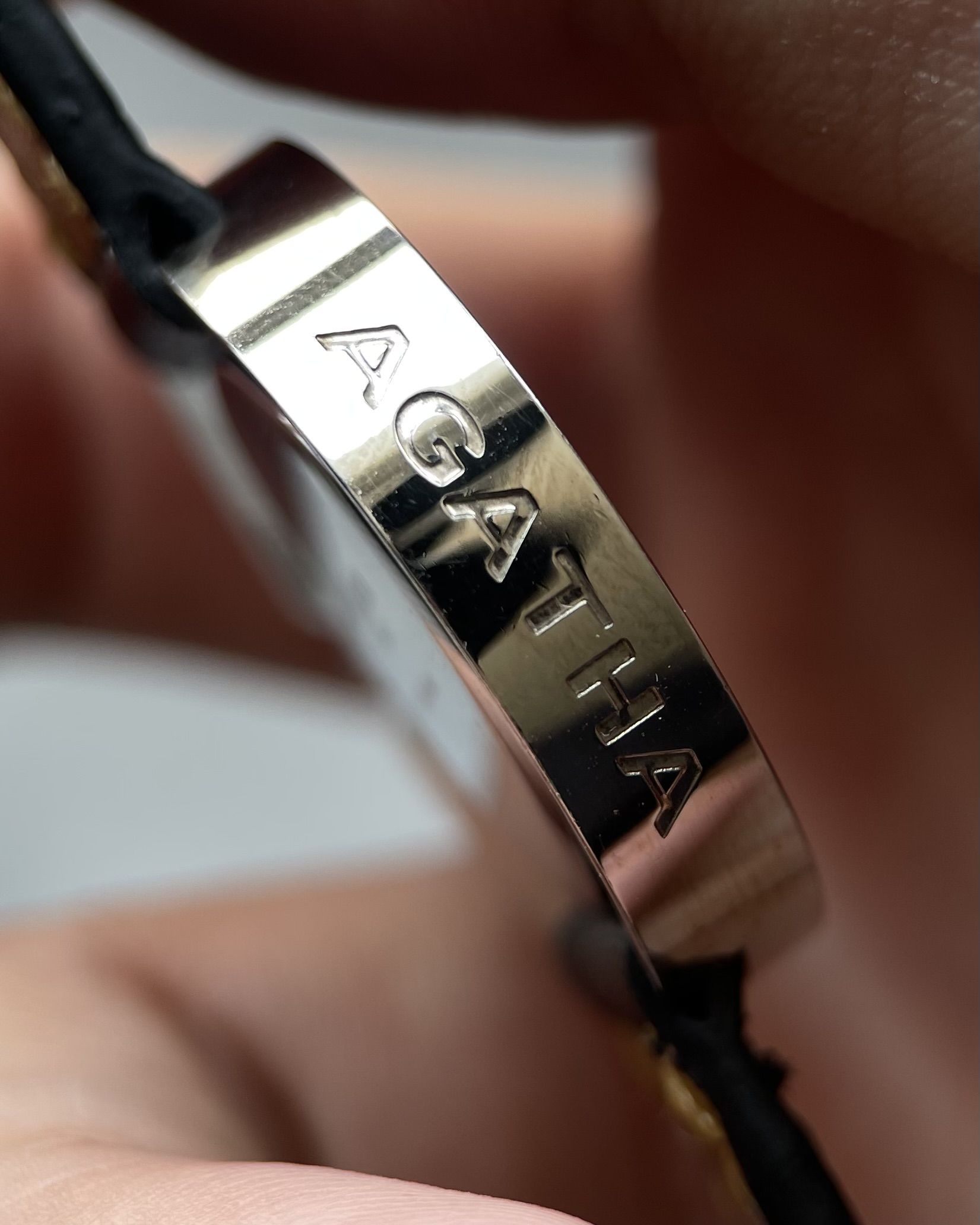 AGATHA PARIS 新品 電池入り MADE IN FRANCE AGATHA 新品 電池入り ピンクゴールド MADE IN FRANCE