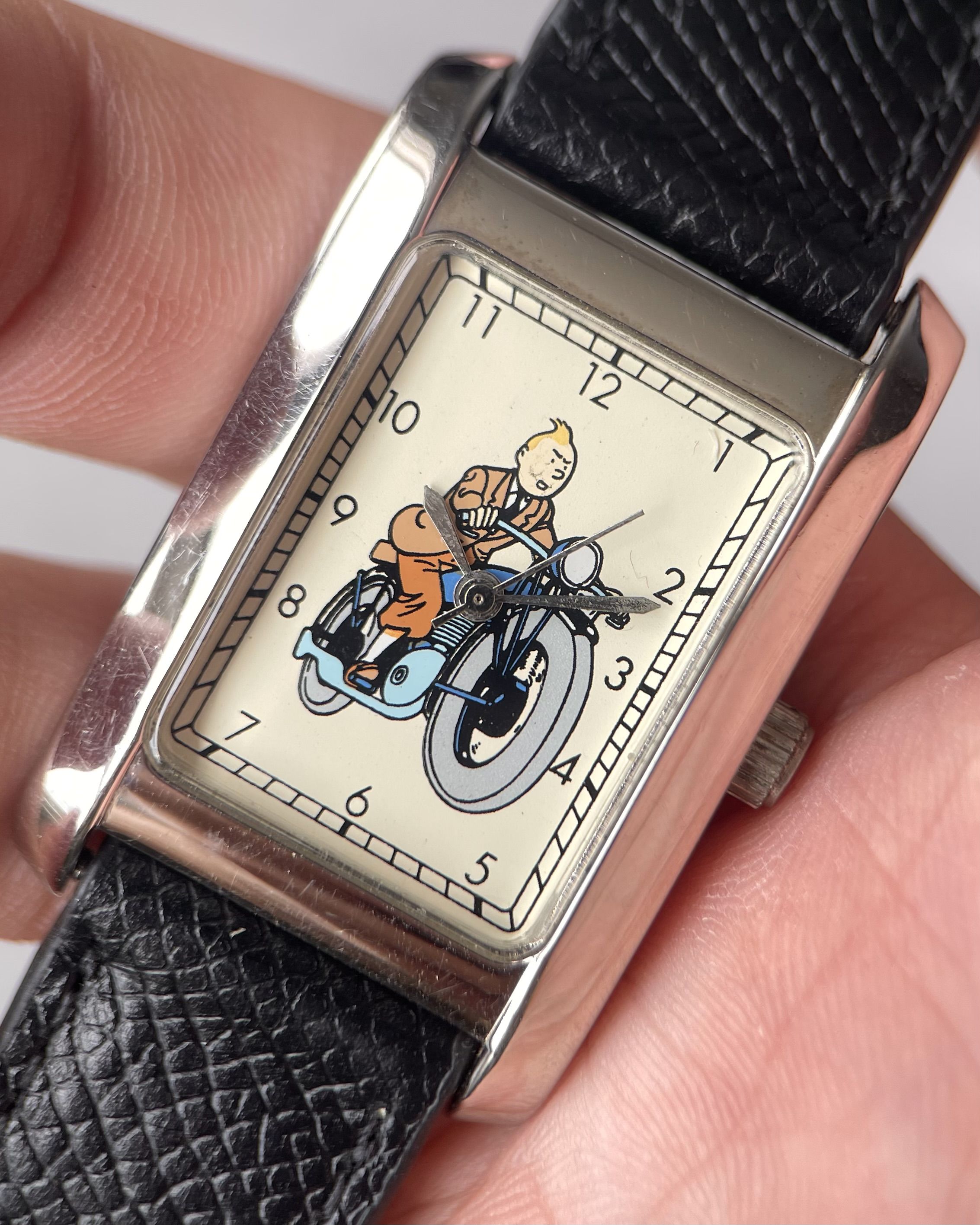 CITIME TINTIN MOTORCYCLE VINTAGE QUARTZ WATCH | Artizen Store
