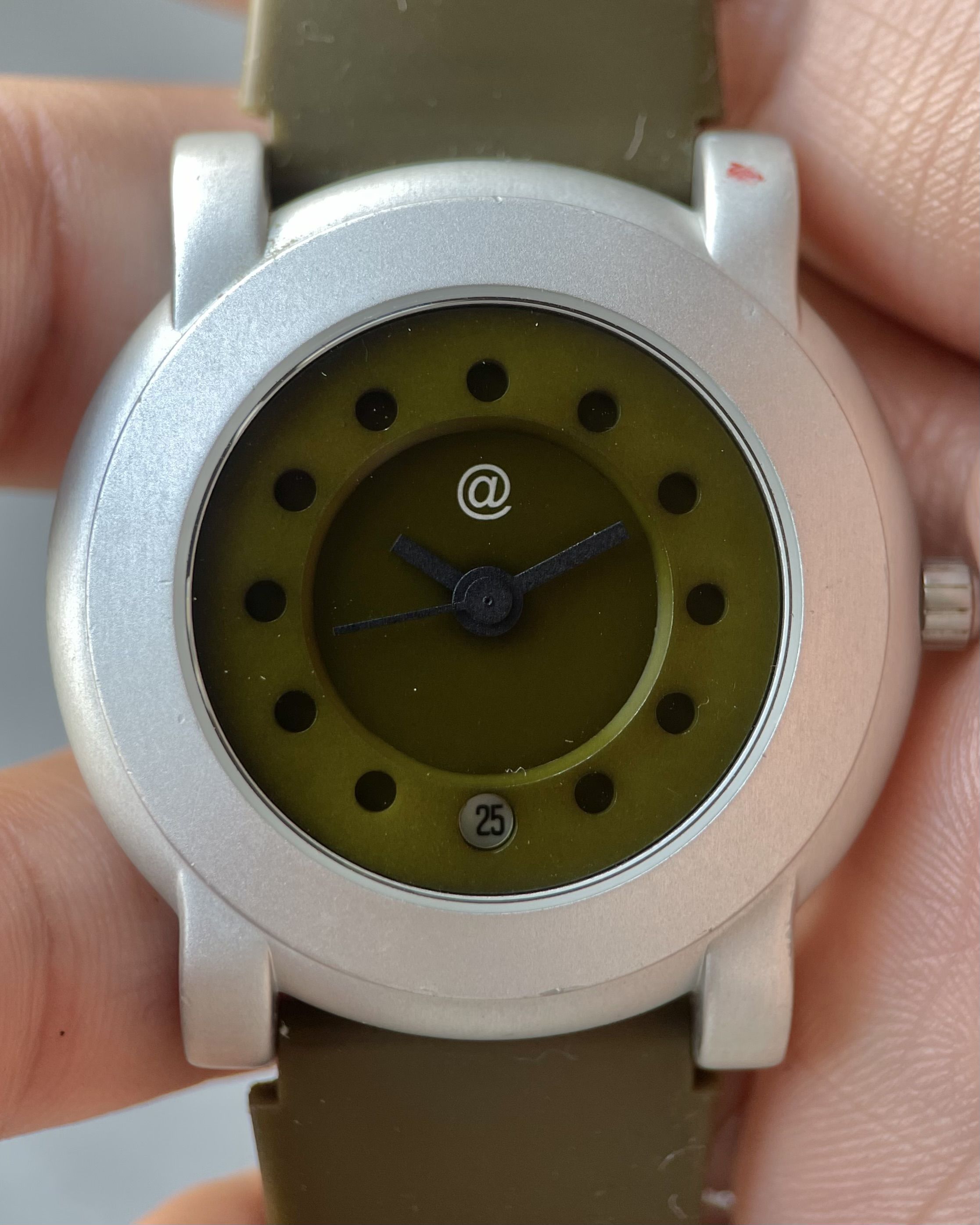 POLL POSITION @ INTERNET SYMBOL GREEN VINTAGE QUARTZ WATCH