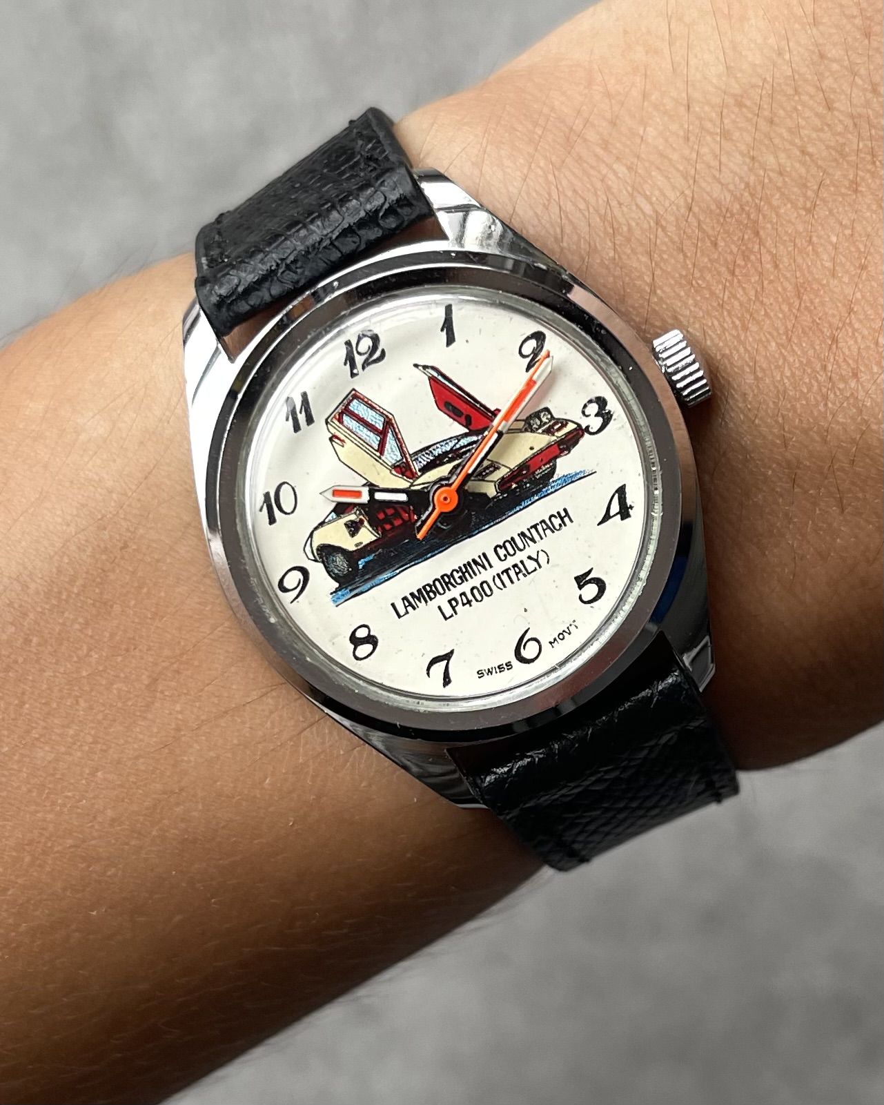 LAMBORGHINI COUNTACH LP400 MANUAL WINDING VINTAGE WATCH | Artizen