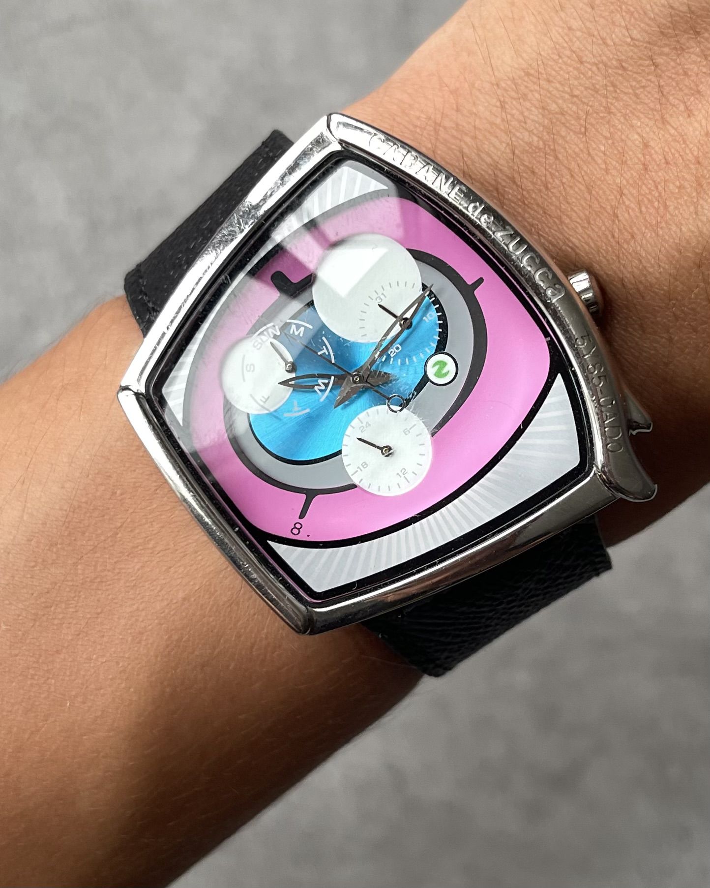 CABANE de ZUCCa ANIME HAPPY EYE VINTAGE QUARTZ WATCH | Artizen Store