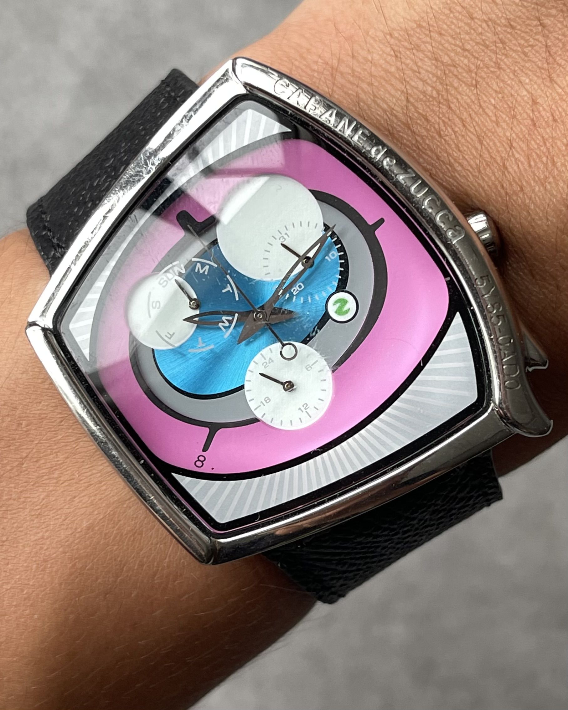 CABANE de ZUCCa ANIME HAPPY EYE VINTAGE QUARTZ WATCH | Artizen Store