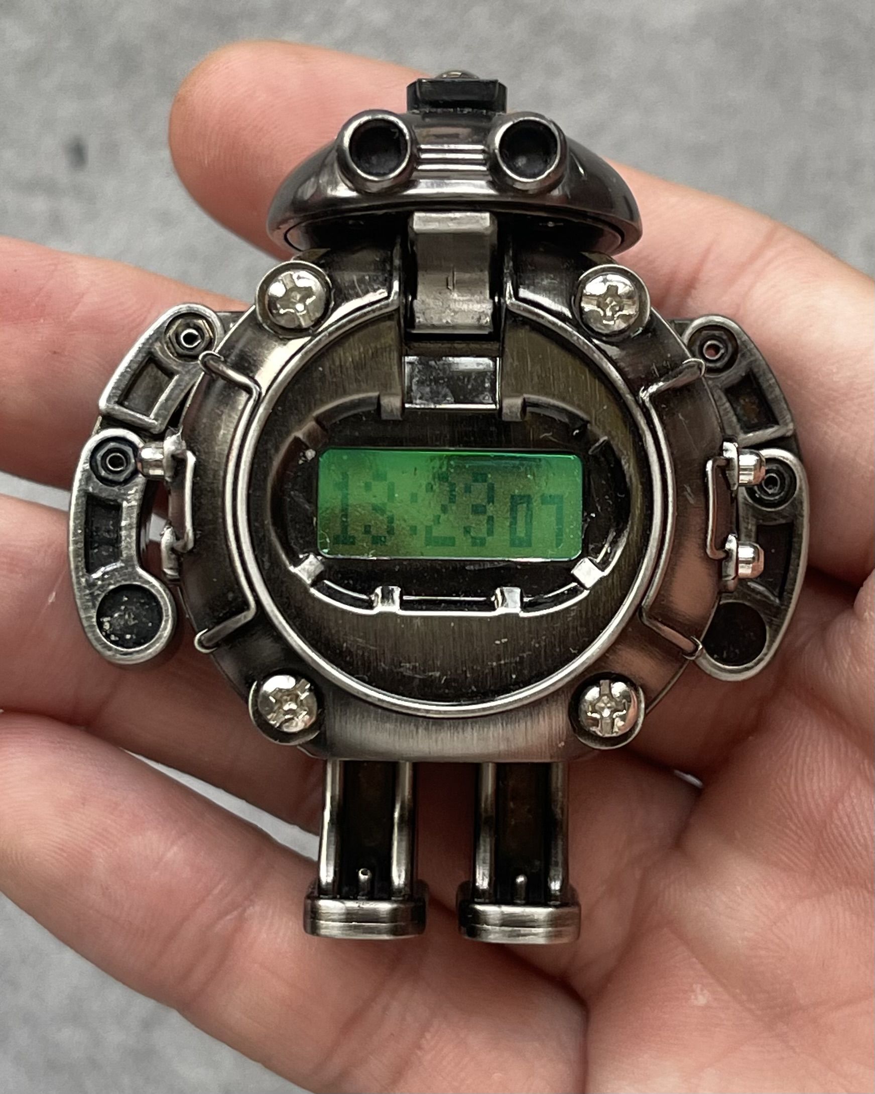 1998 BANDAI TOKIMA STEAM HEAD ROBOT DIGITAL WATCH | Artizen Store