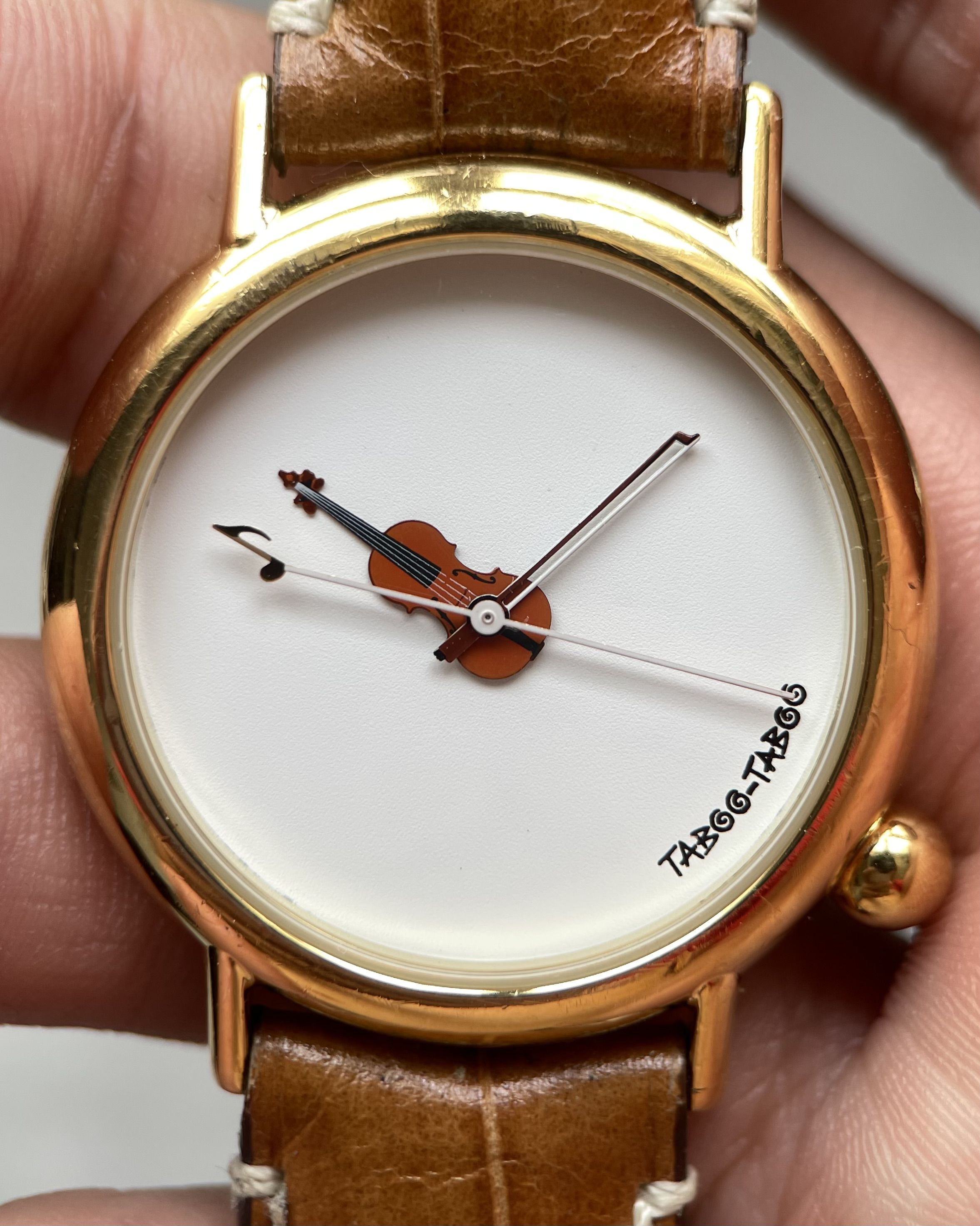 TABOO TABOO VIOLIN VINTAGE QUARTZ WATCH 