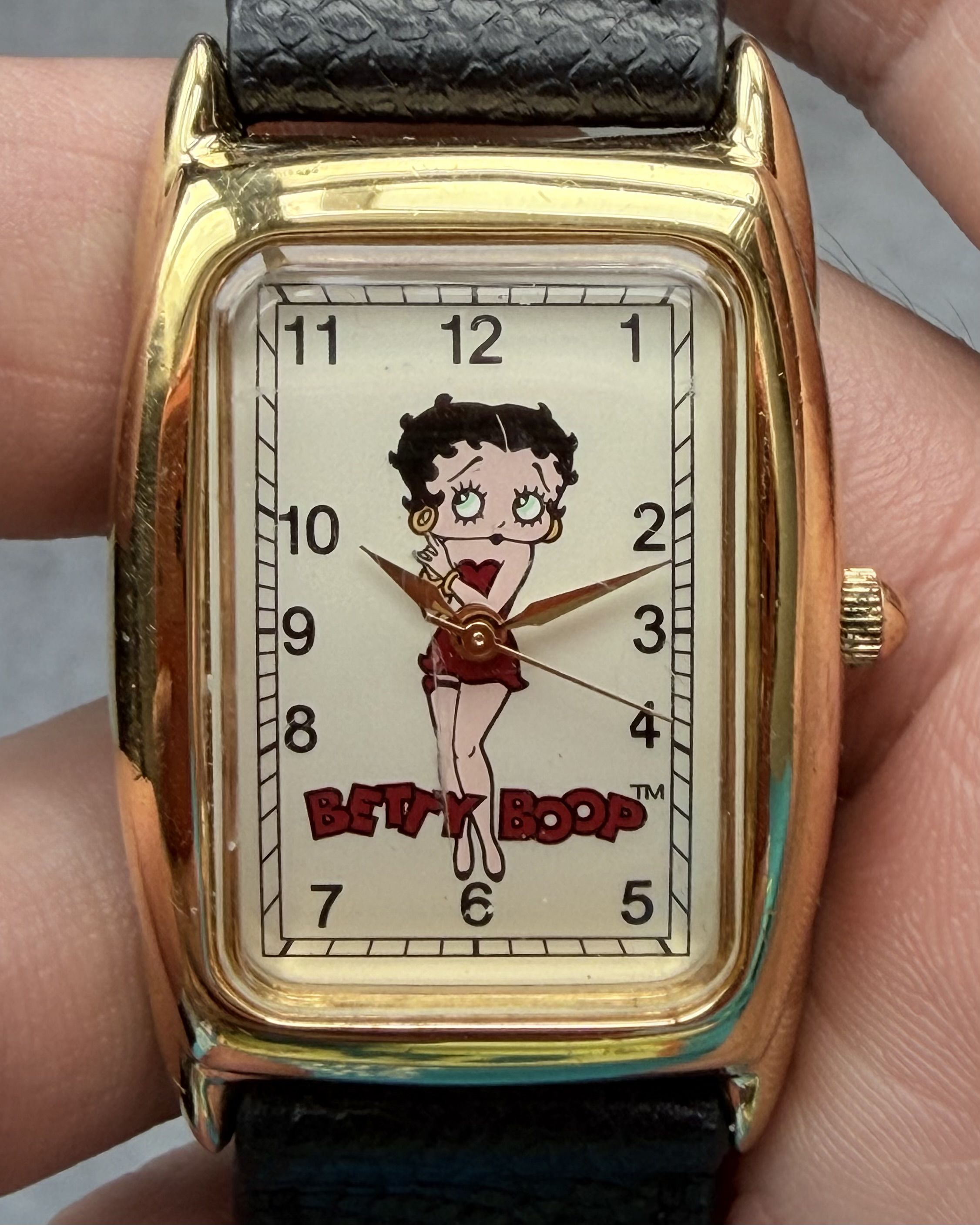 FOSSIL BETTY BOOP CARTOON TANK VINTAGE QUARTZ WATCH