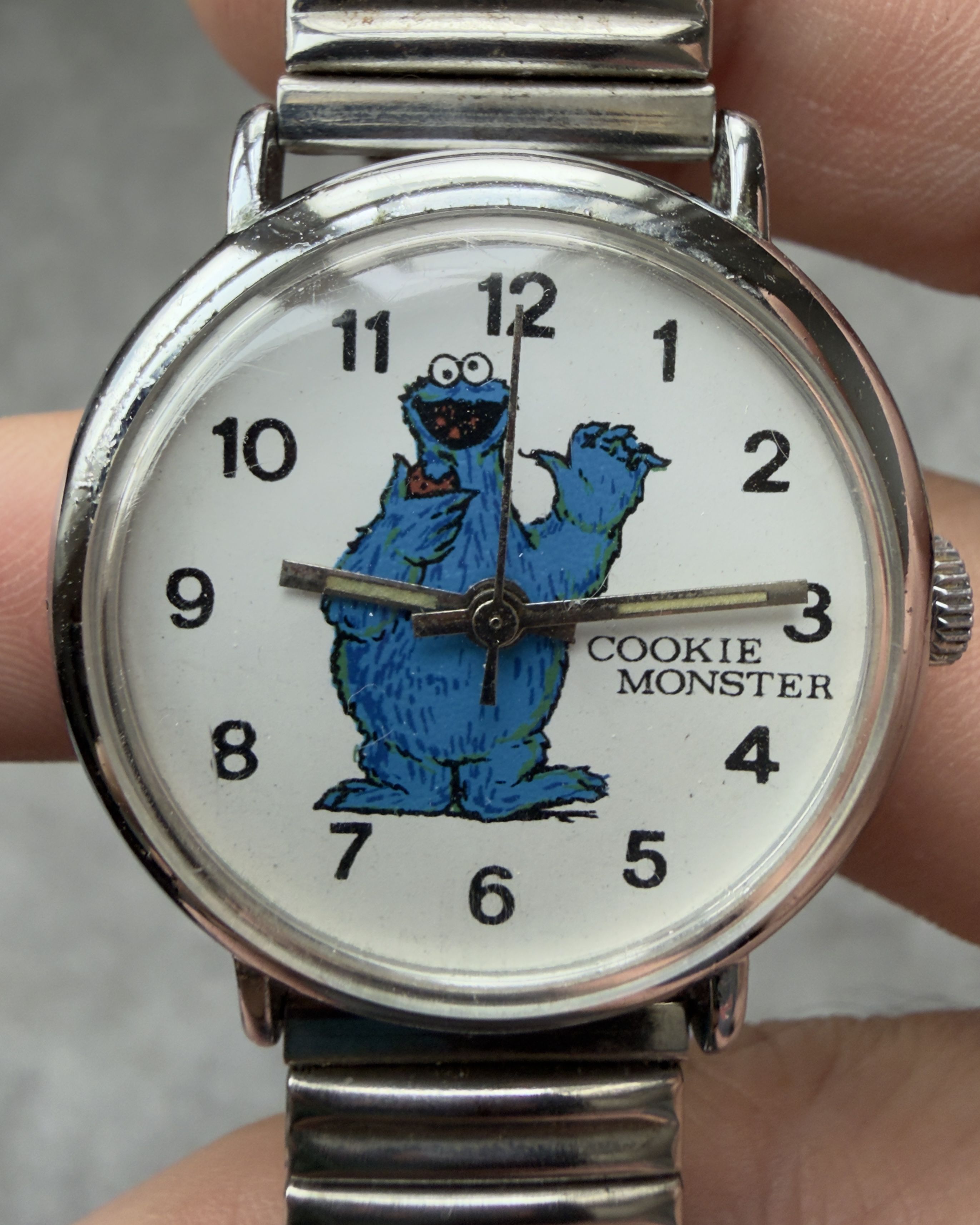 COOKIE MONSTER MANUAL WINDING VINTAGE WATCH
