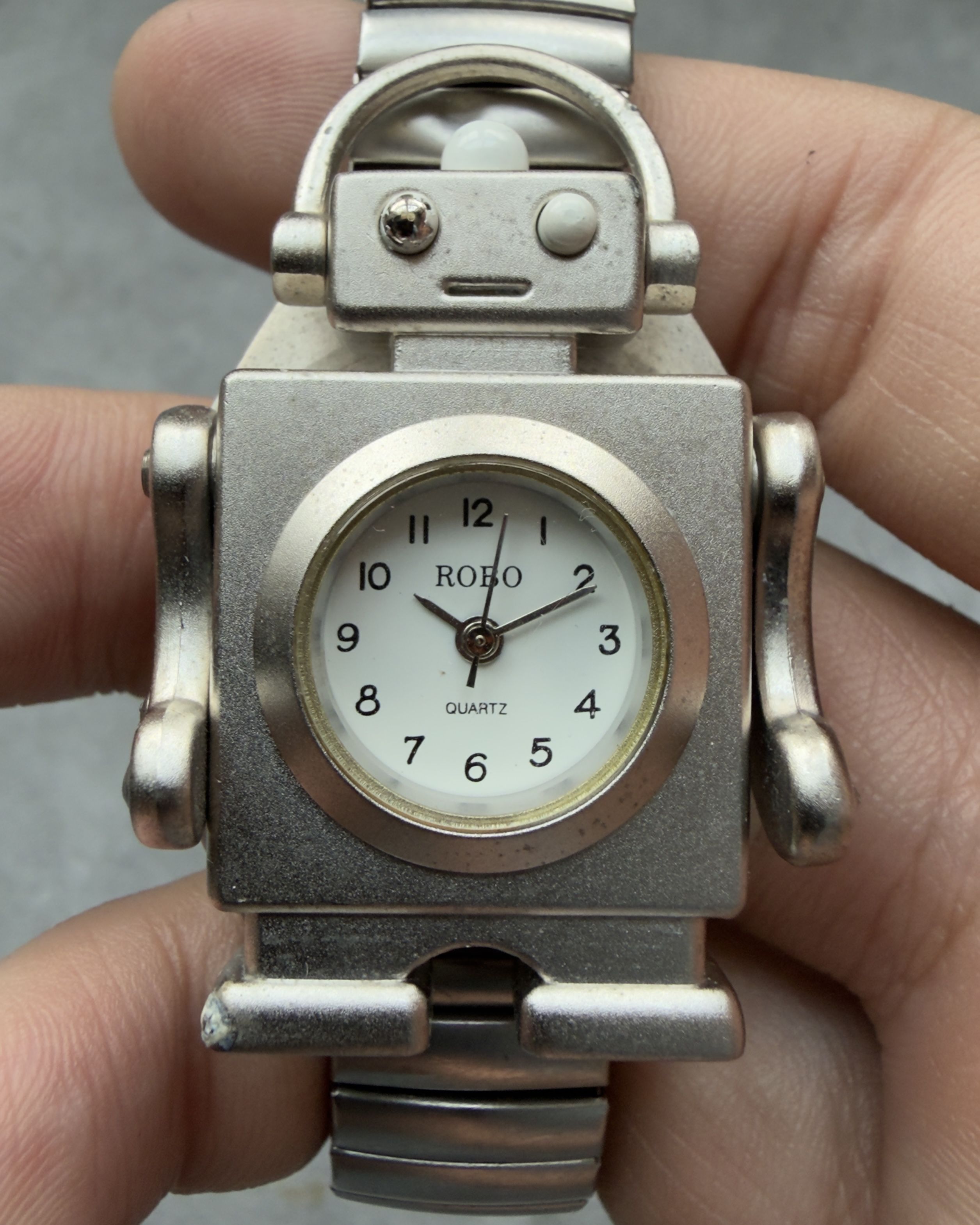 ROBO DETACHABLE VINTAGE QUARTZ WATCH