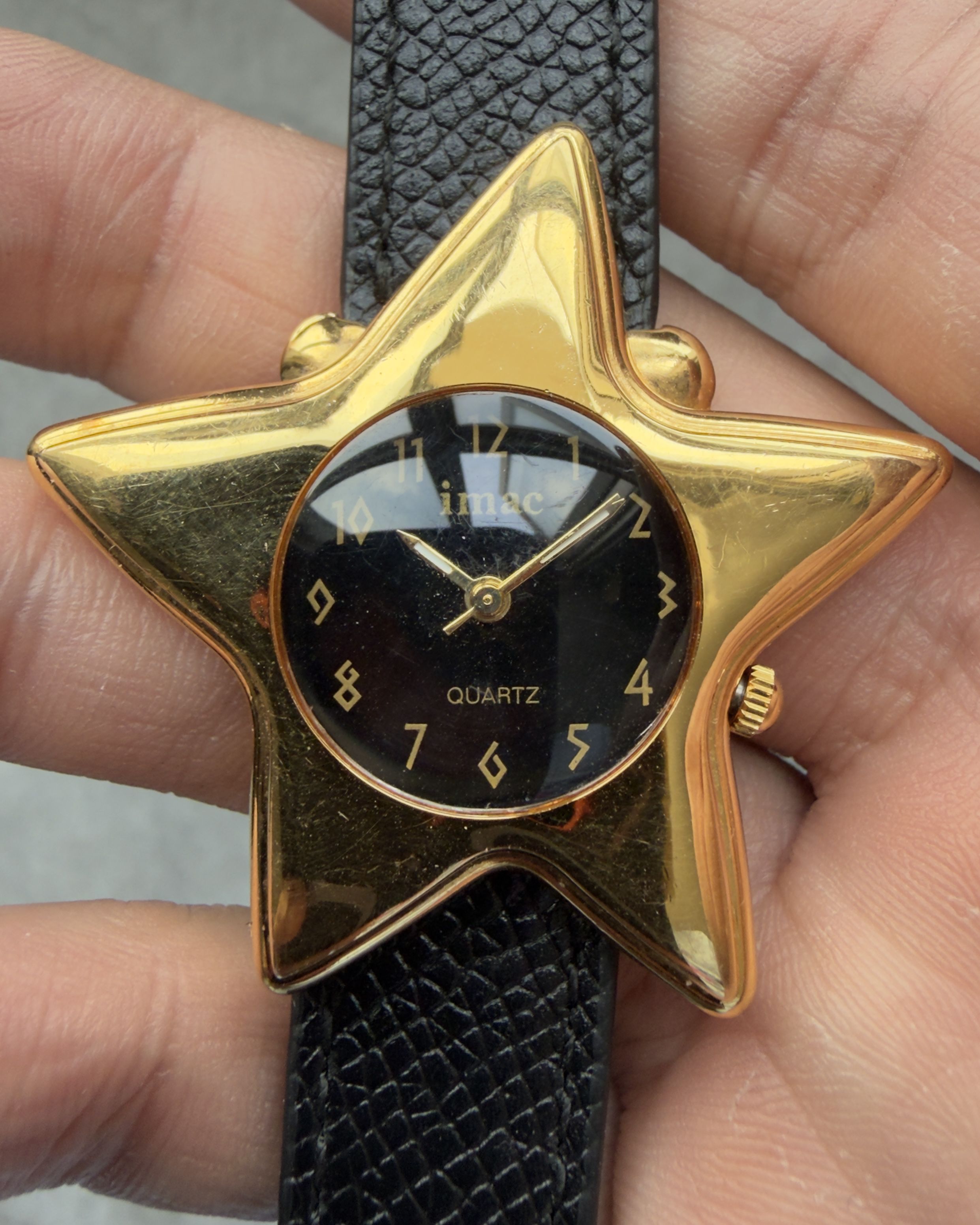IMAC STAR SHAPED VINTAGE QUARTZ WATCH