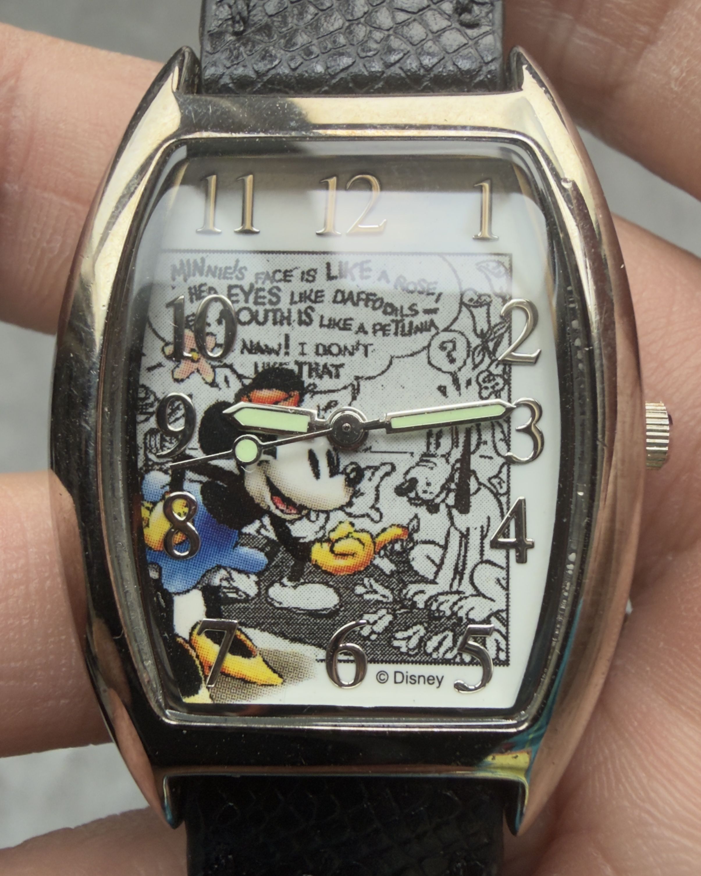 DISNEY MICKEY & PLUTO COMIC PANEL VINTAGE QUARTZ WATCH