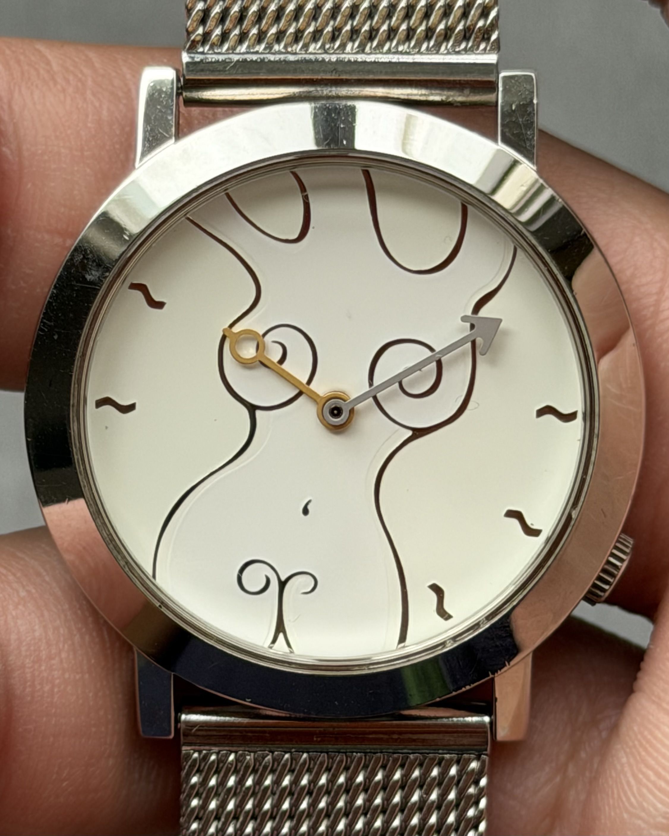 LICORNE SURREAL LINE ART VINTAGE QUARTZ WATCH