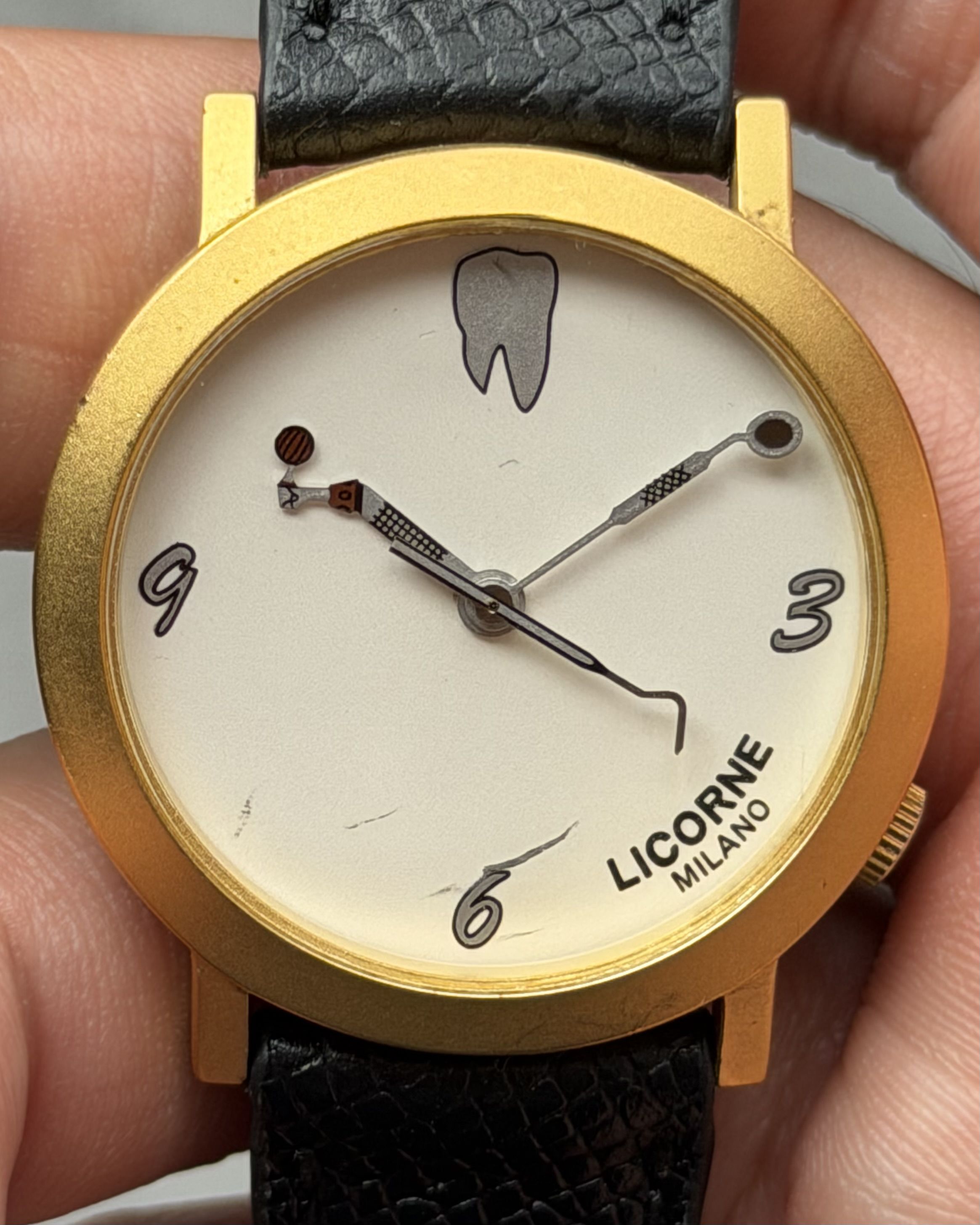 LICORNE MILANO DENTIST VINTAGE QUARTZ WATCH
