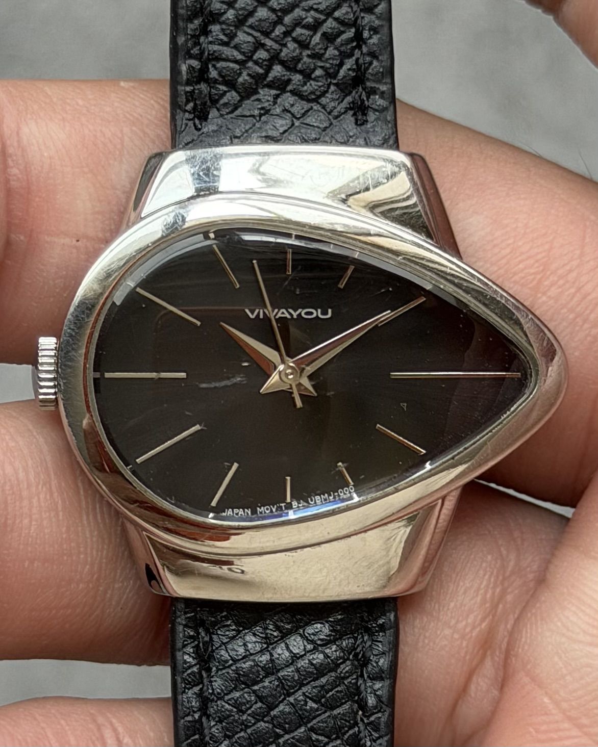 VIVAYOU ASYMMETRIC TEARDROP VINTAGE QUARTZ WATCH