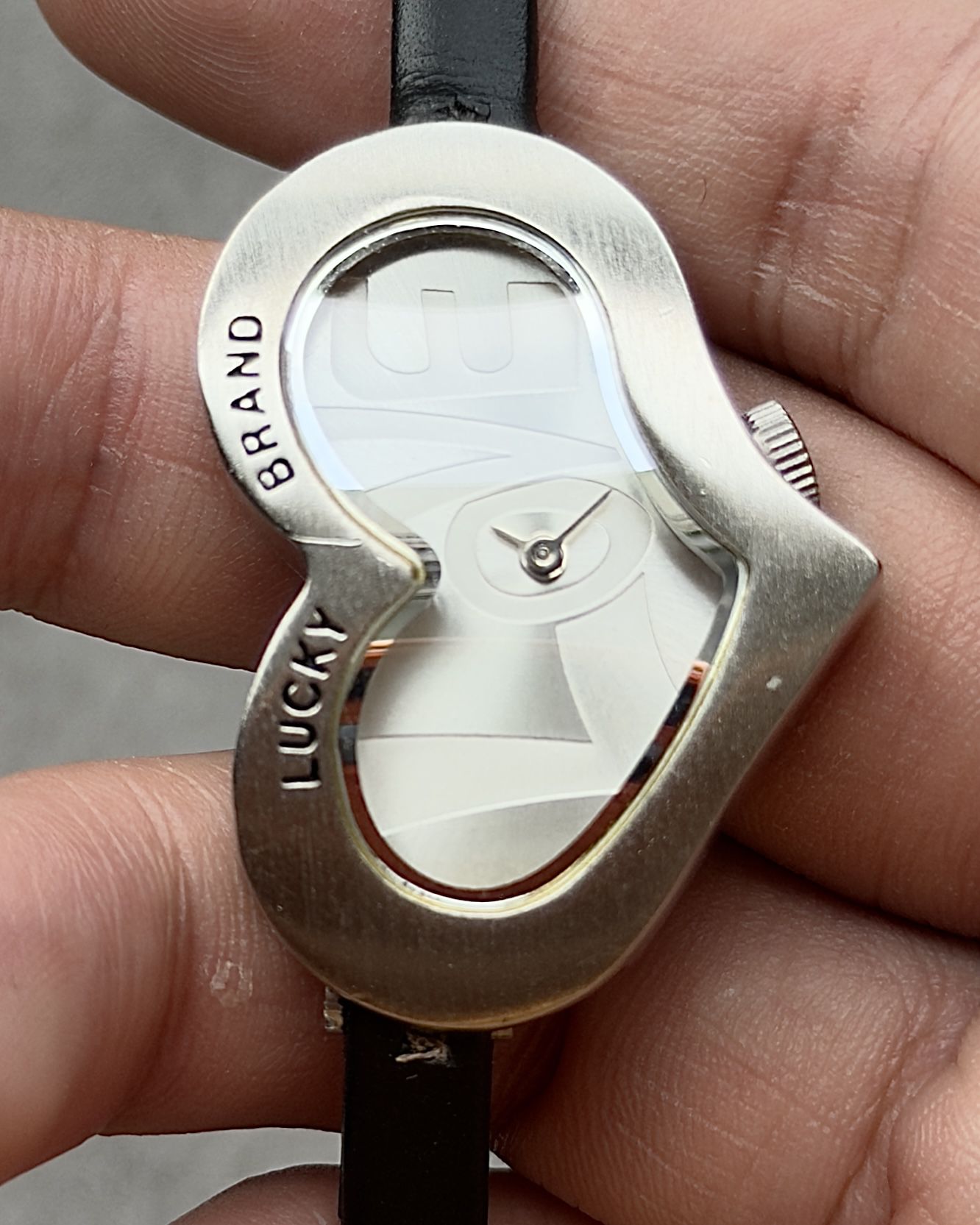 LUCKY BRAND HEART-SHAPED VINTAGE QUARTZ WATCH 