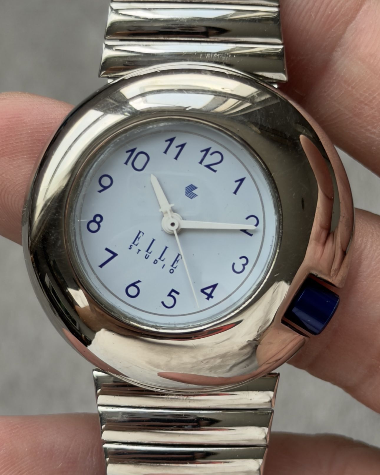 ELLE STUDIO TILTED VINTAGE QUARTZ WATCH 