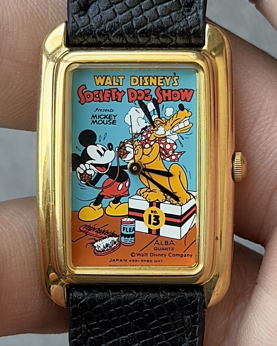 ALBA DISNEY SOCIETY DOG SHOW VINTAGE QUARTZ WATCH 