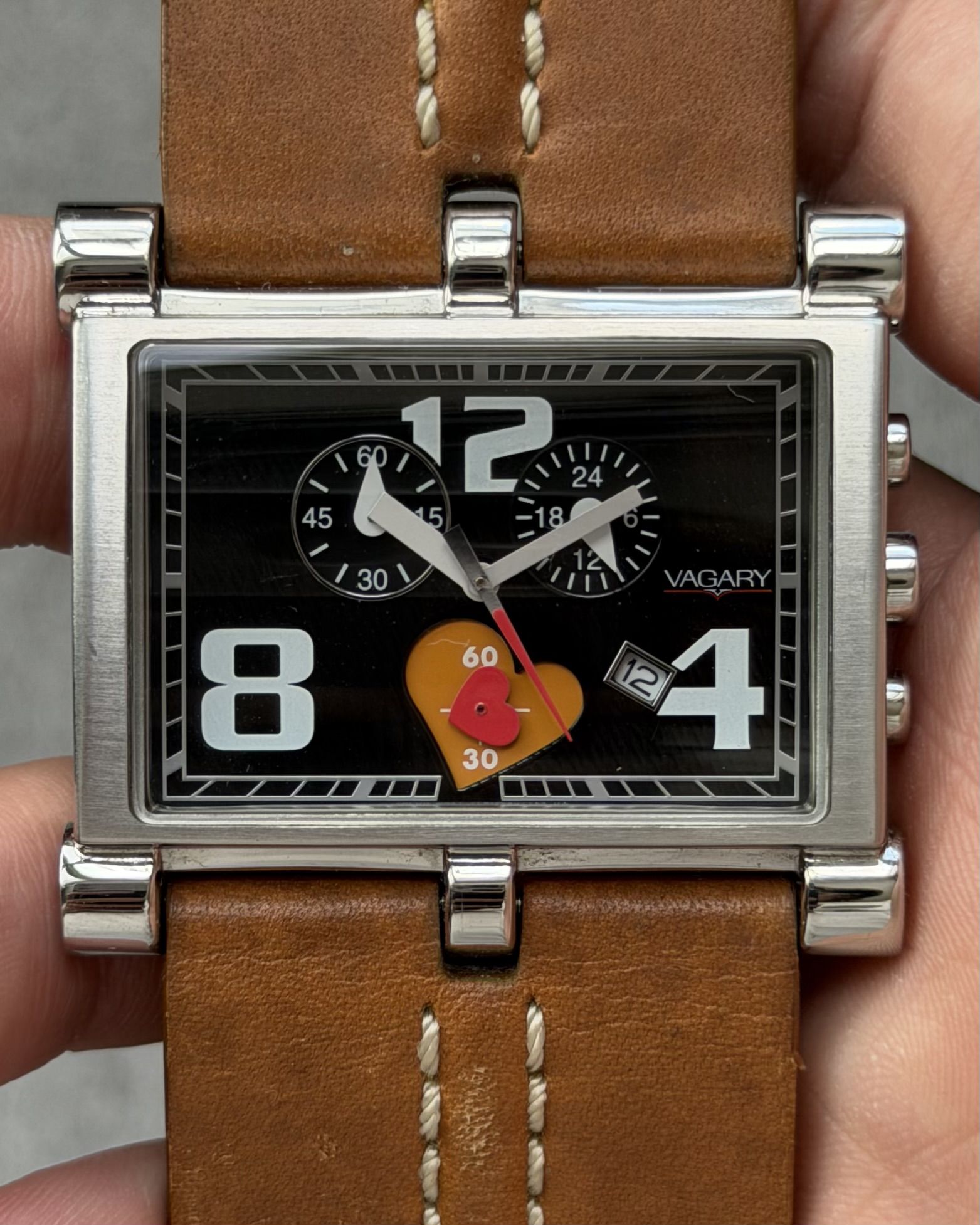 VAGARY FUTURISTIC HEART VINTAGE QUARTZ WATCH 