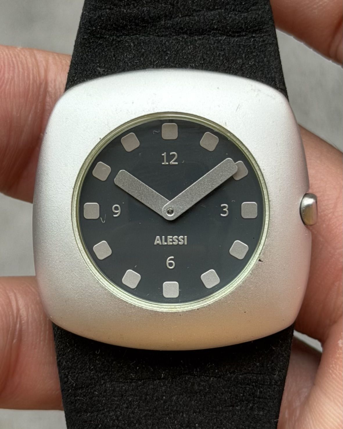ALESSI S.PIROVANO MINIMALIST VINTAGE QUARTZ WATCH 