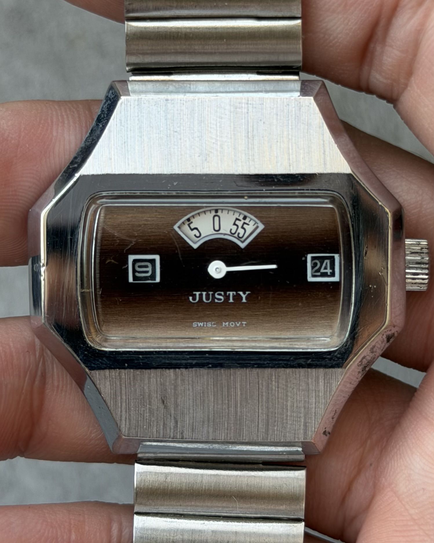 JUSTY SWISS JUMP HOUR MANUAL WINDING WATCH