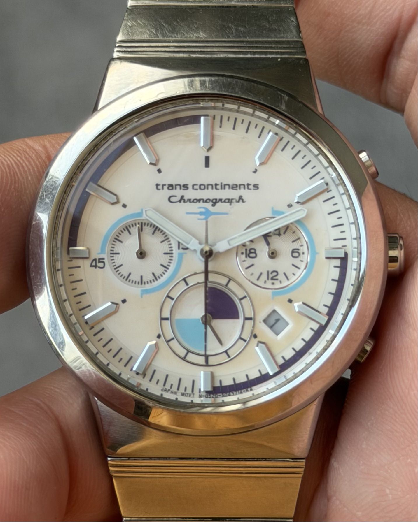 TRANS CONTINENTS CHRONOGRAPH VINTAGE QUARTZ WATCH