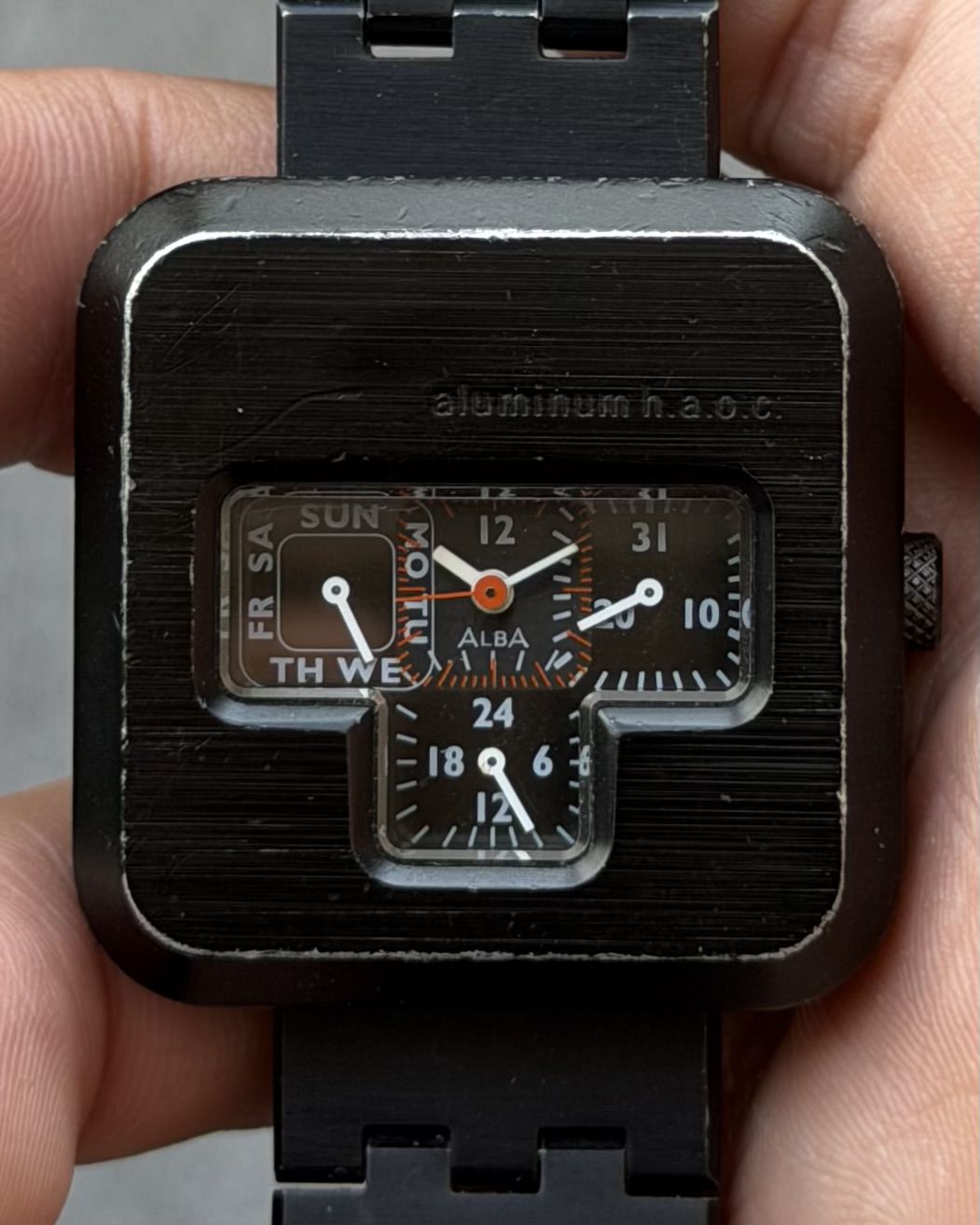 ALBA NEATNIK MULTI DISPLAY VINTAGE QUARTZ WATCH