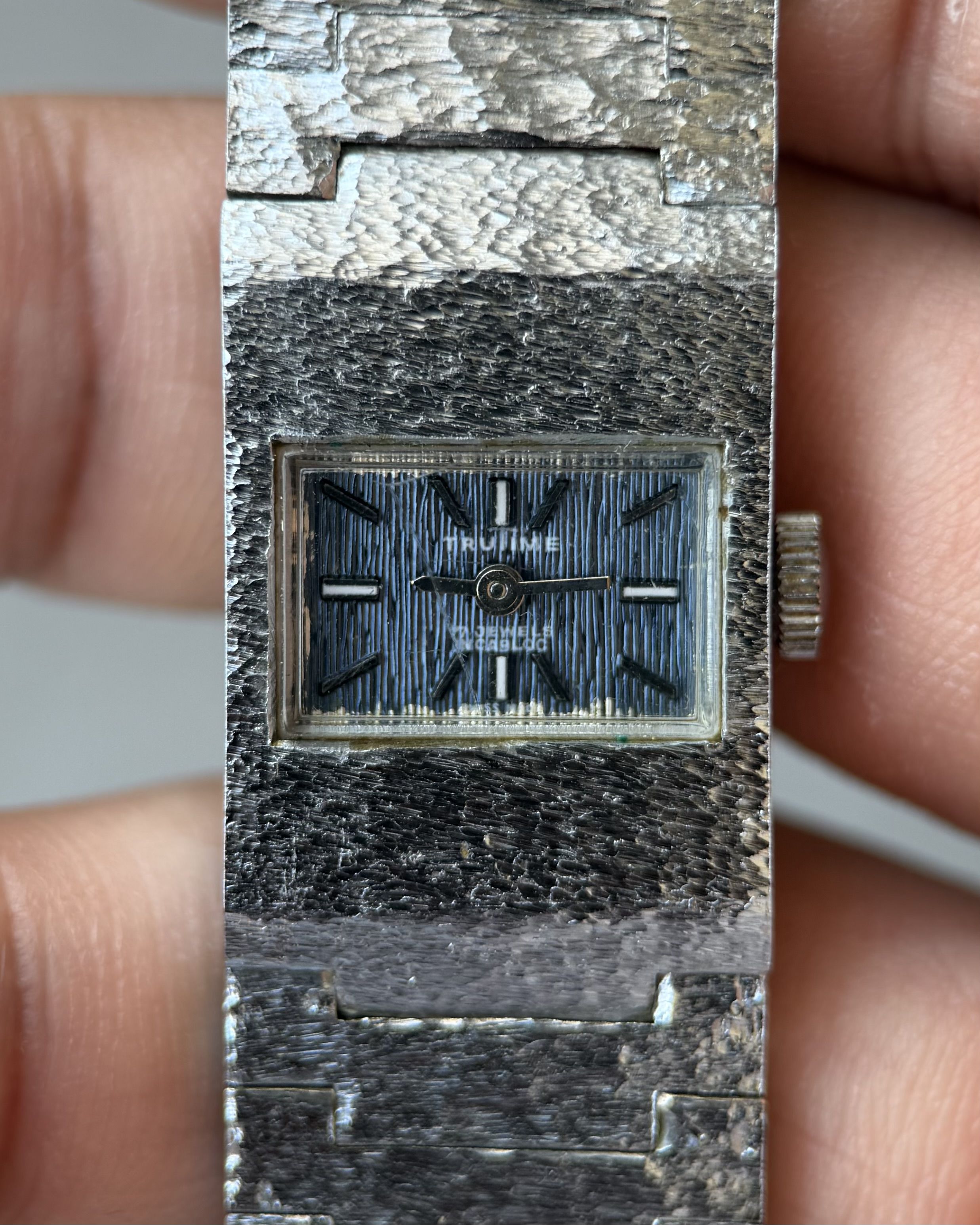 TRUTIME GUILLOCHE PATTERN MANUAL WINDING VINTAGE WATCH 