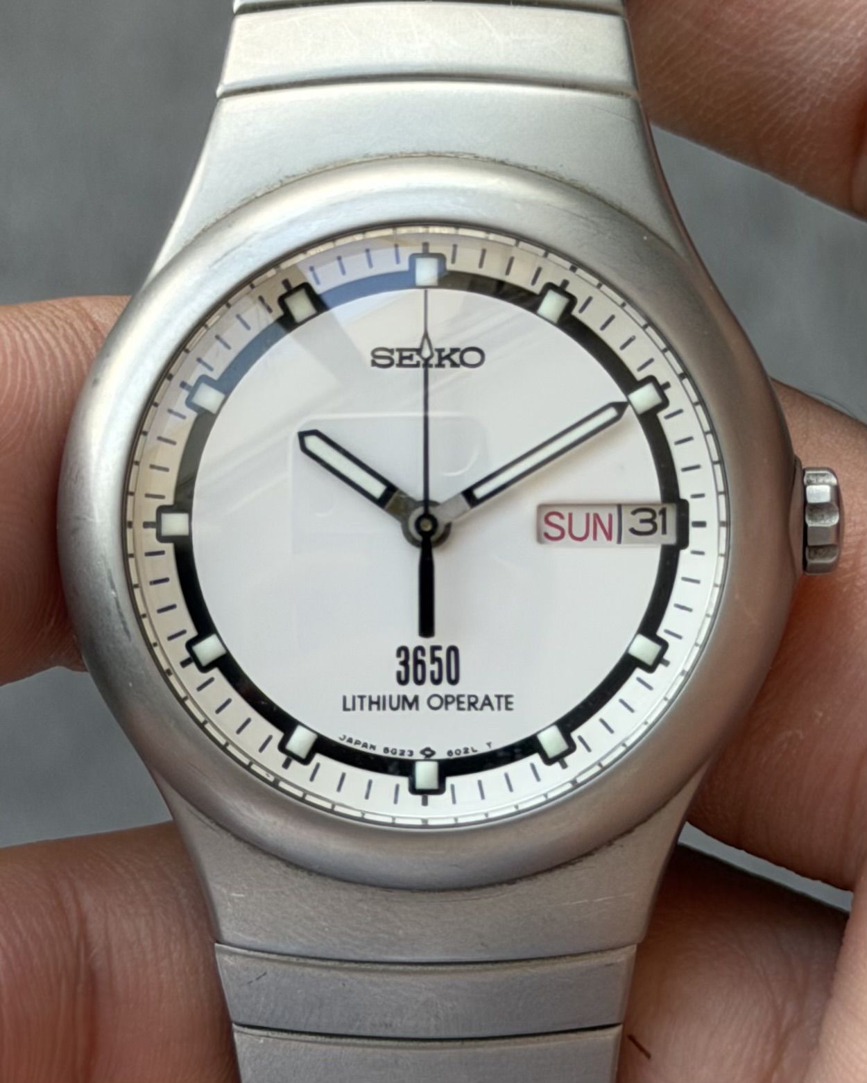 SEIKO 3650 LITHIUM OPERATE VINTAGE QUARTZ WATCH 