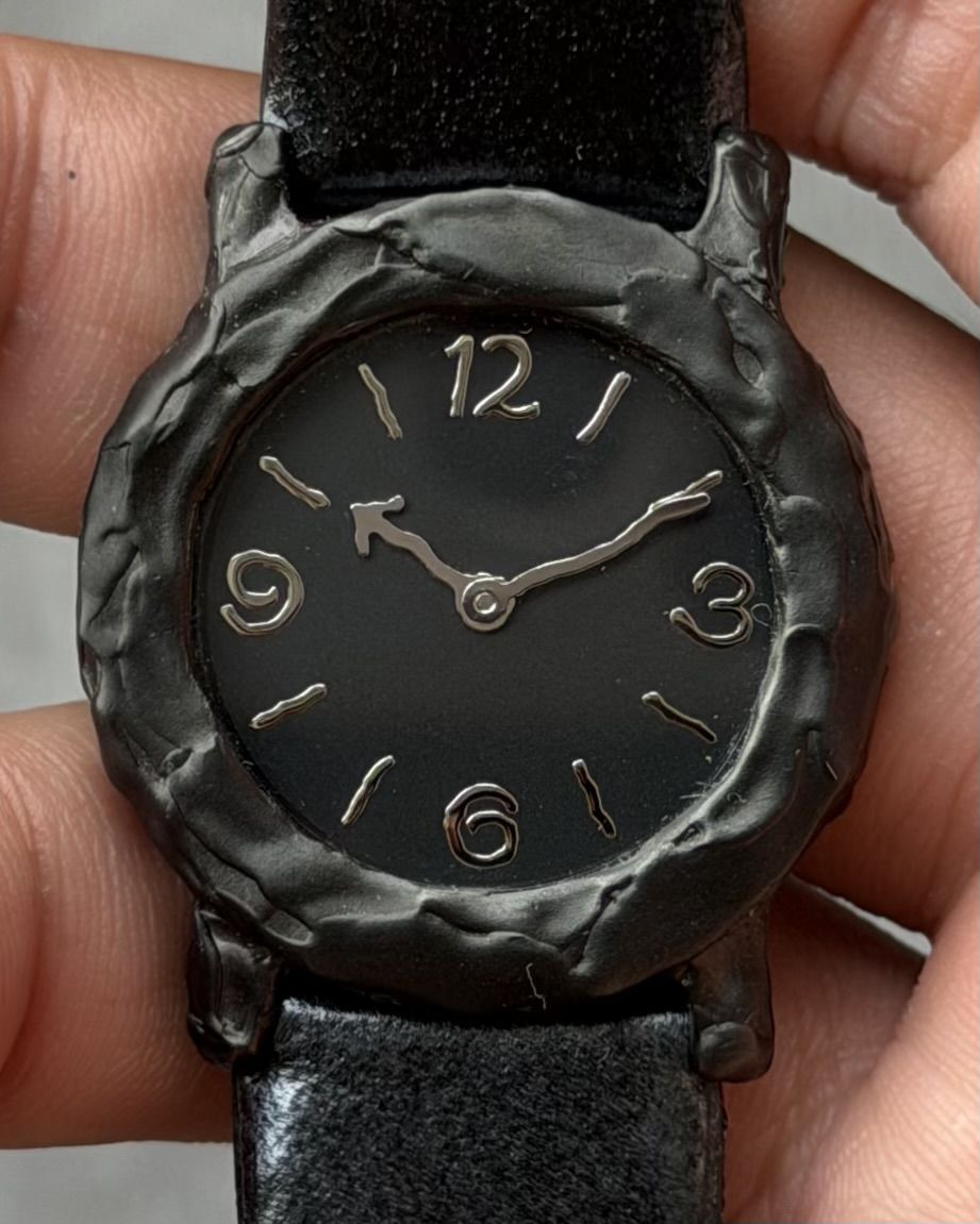 HISASHI HARA MEMORY OF CHILDHOOD VINTAGE QUARTZ WATCH