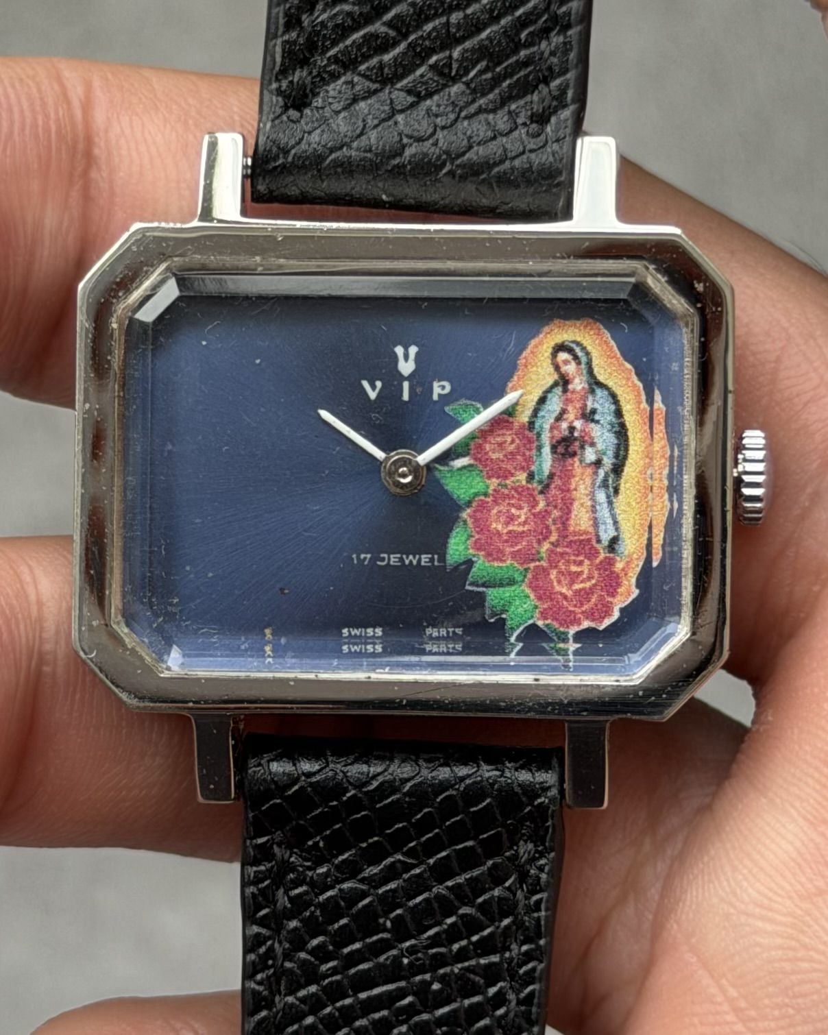 VIP SWISS CATHOLIC MANUAL WINDING VINTAGE WATCH 