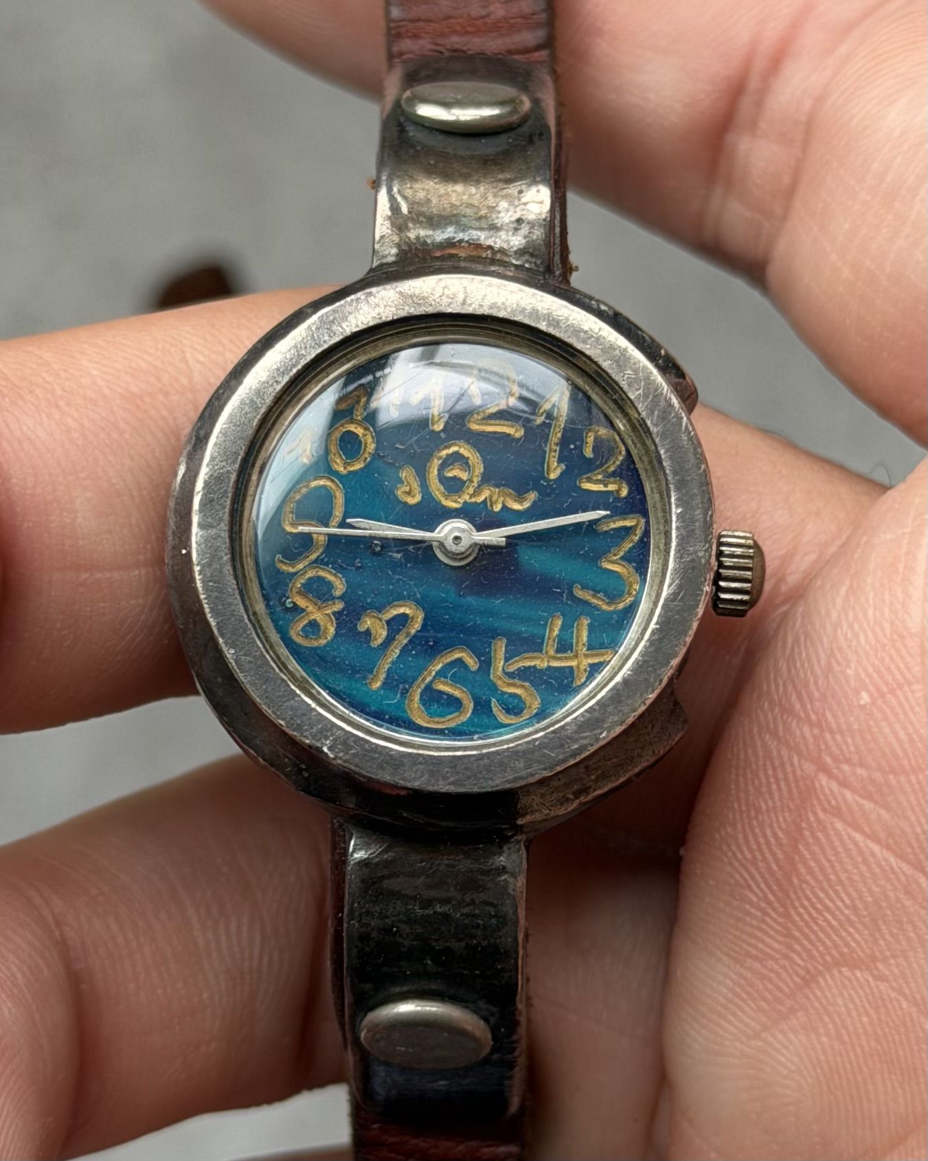 NOBUKO HAND CRAFTED BLUE DIAL VINTAGE QUARTZ WATCH 