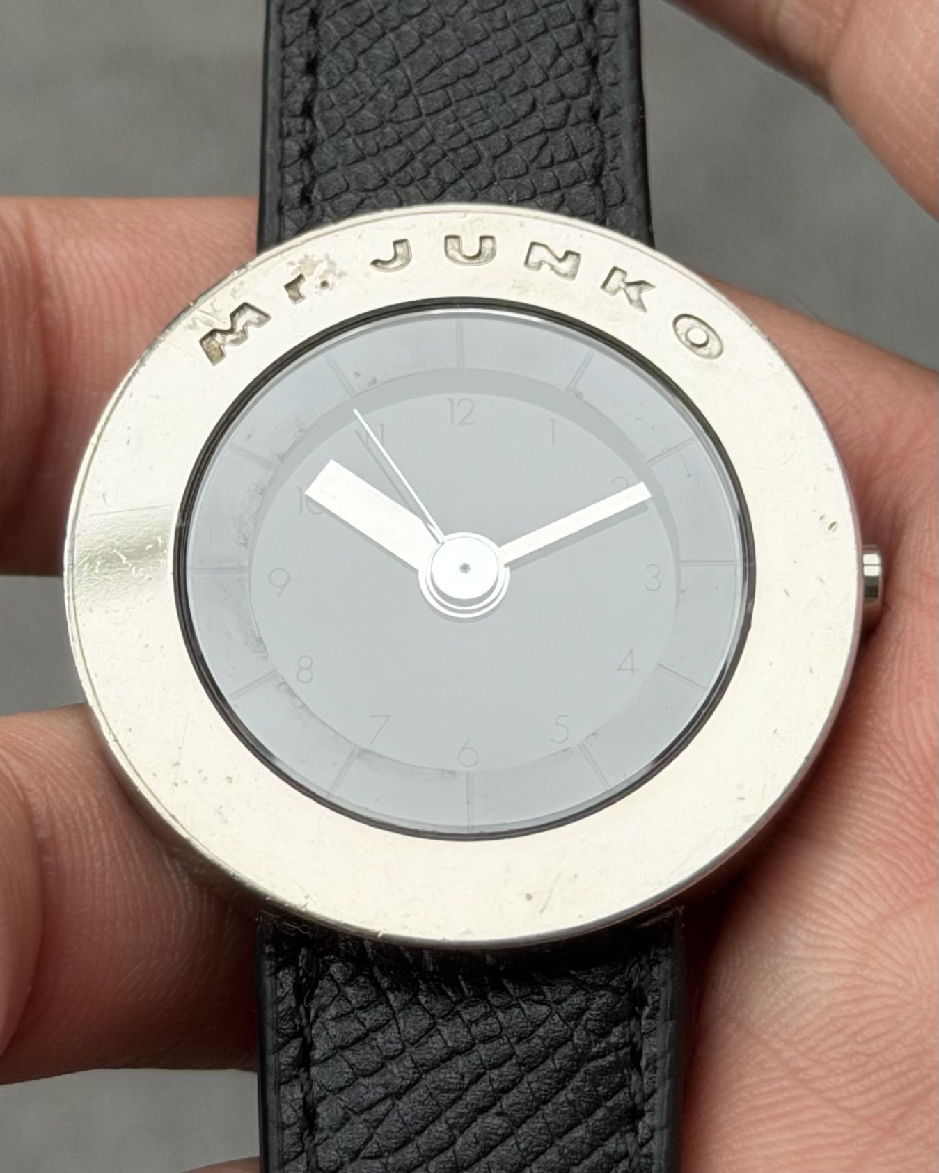 CITIZEN MR.JUNKO MINIMAL VINTAGE QUARTZ WATCH 