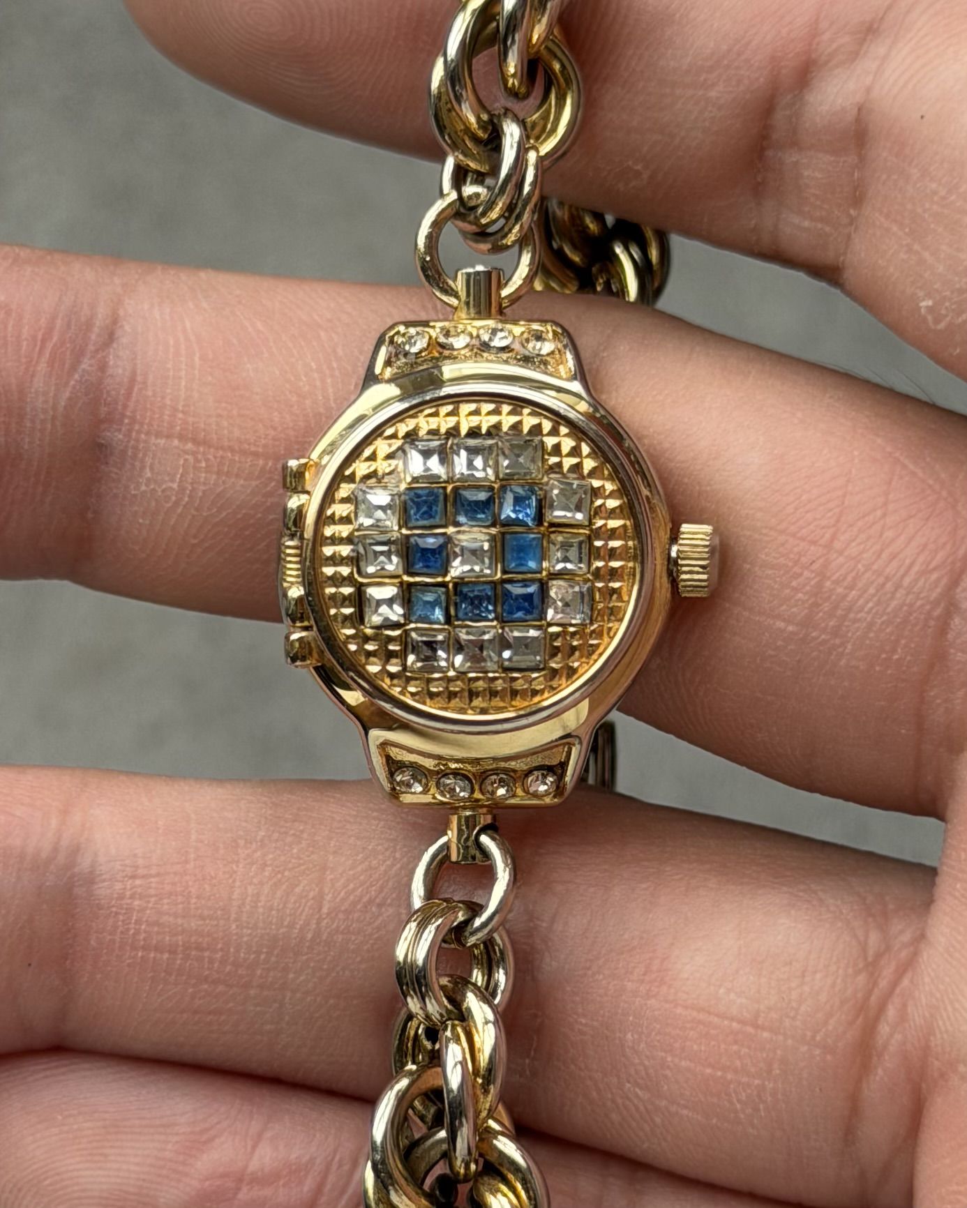 ZERONE PEEK A BOO VINTAGE QUARTZ WATCH 