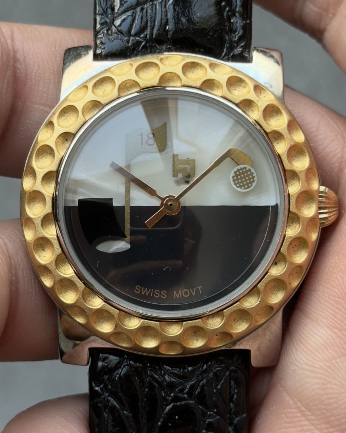HELEN HURTIG GOLF BALL BEZEL VINTAGE QUARTZ WATCH
