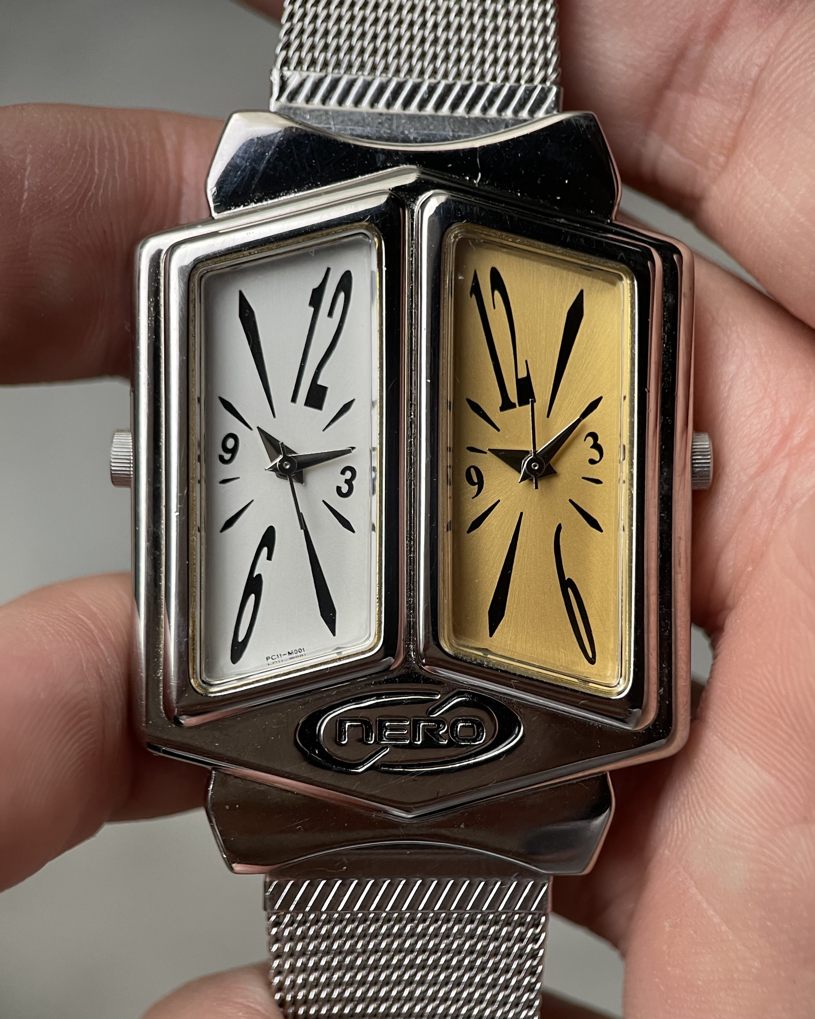 PA-NERO DUAL TIME VINTAGE QUARTZ WATCH 