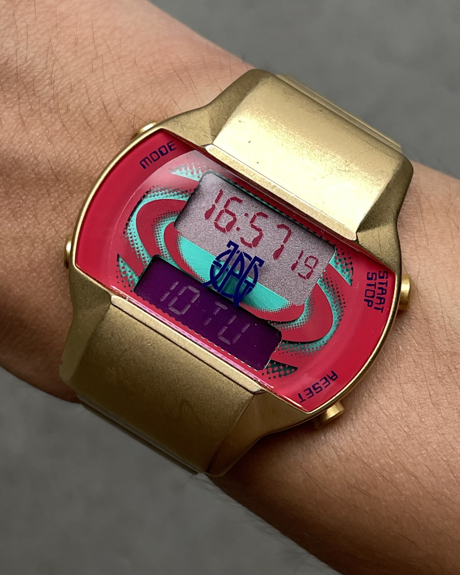 JEAN PAUL GAULTIER FIFTH ELEMENT DUAL TIME LDC WATCH