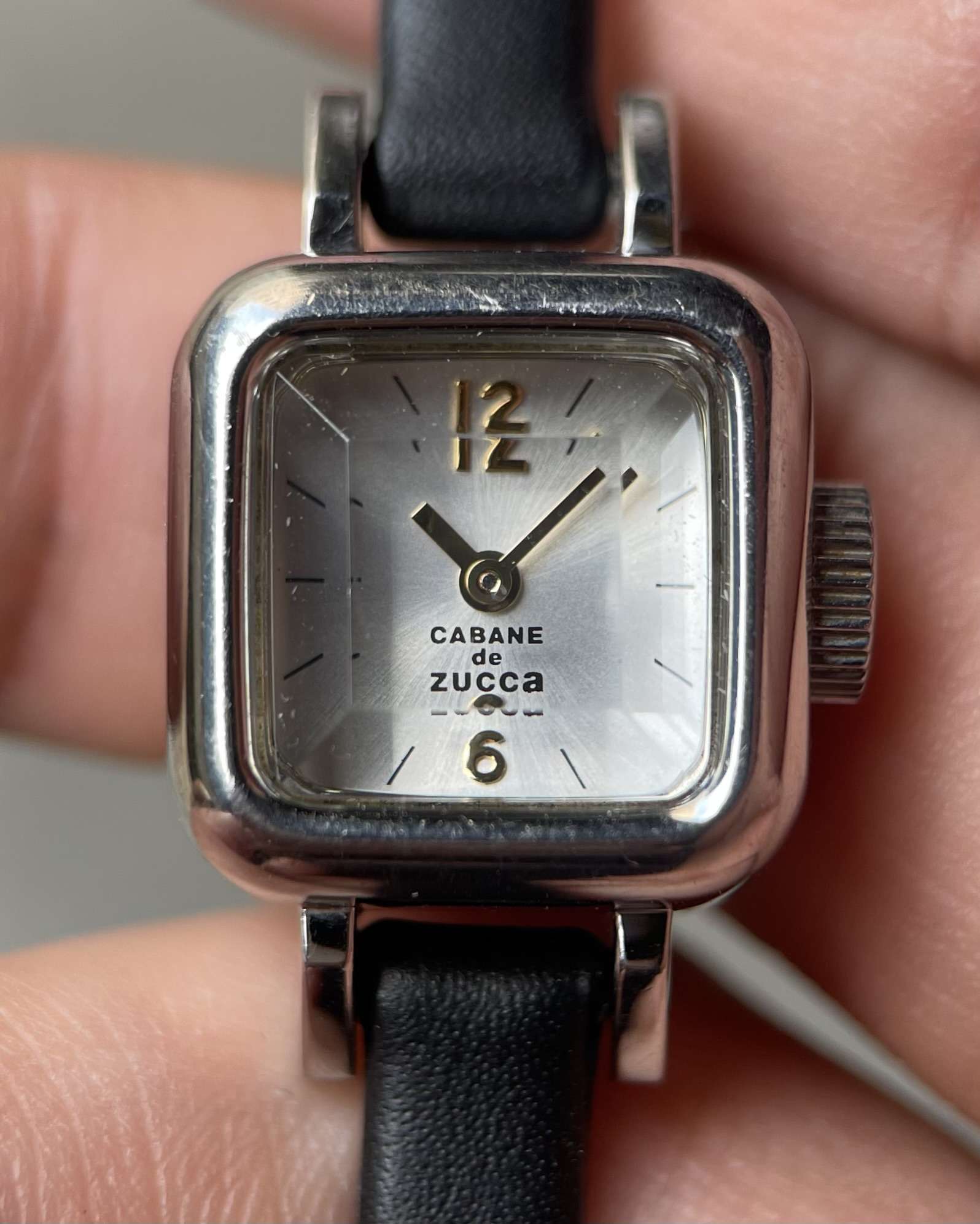 CABANE de ZUCCa CARAMEL VINTAGE QUARTZ WATCH | Artizen Store