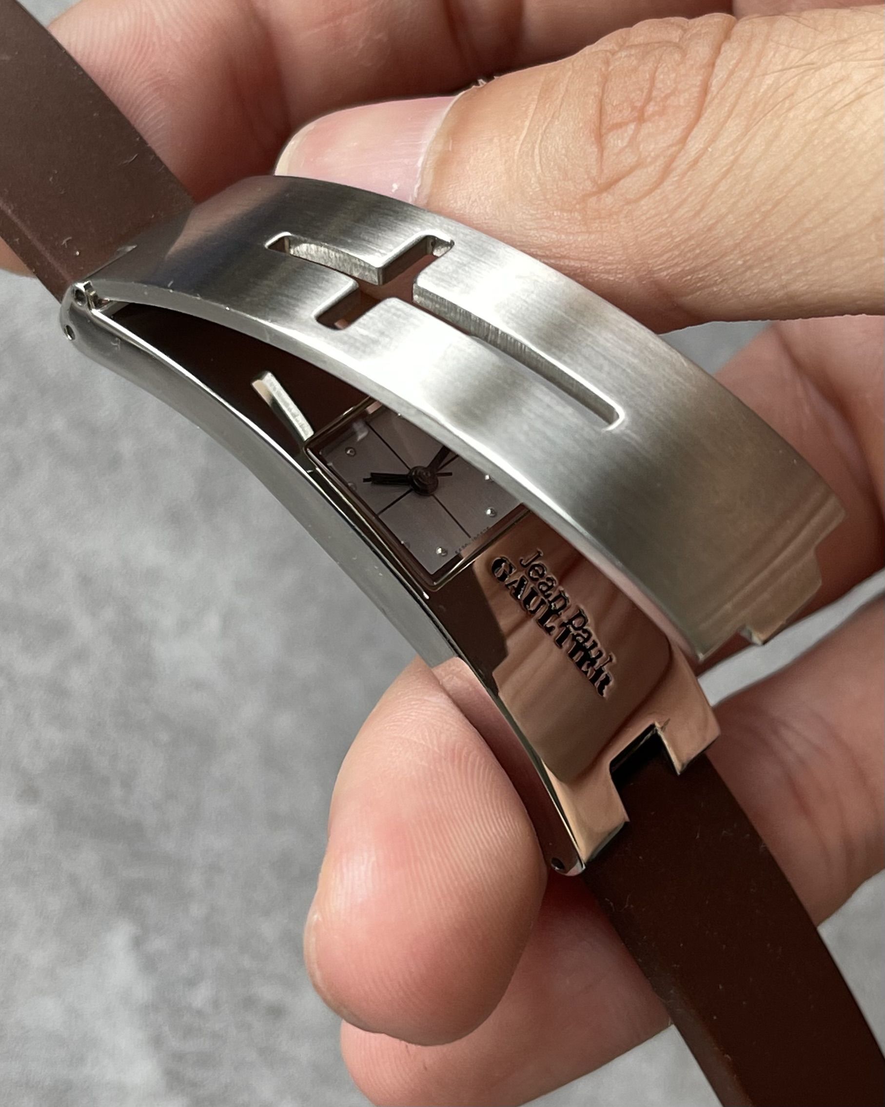 JEAN PAUL GAULTIER HOLY TIME VINTAGE QUARTZ WATCH | Artizen Store