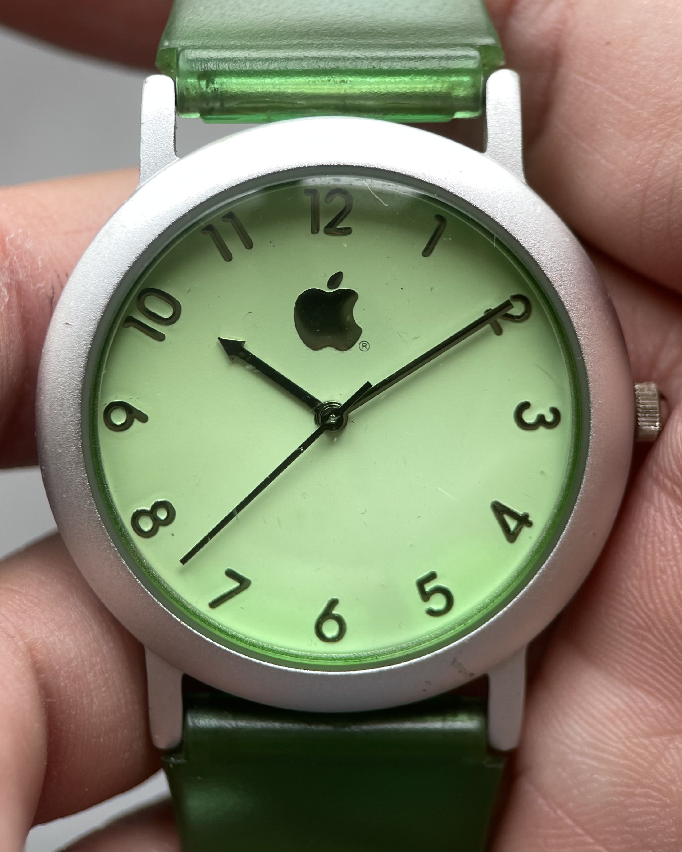 1999 APLLE IMAC G3 VINTAGE QUARTZ WATCH 