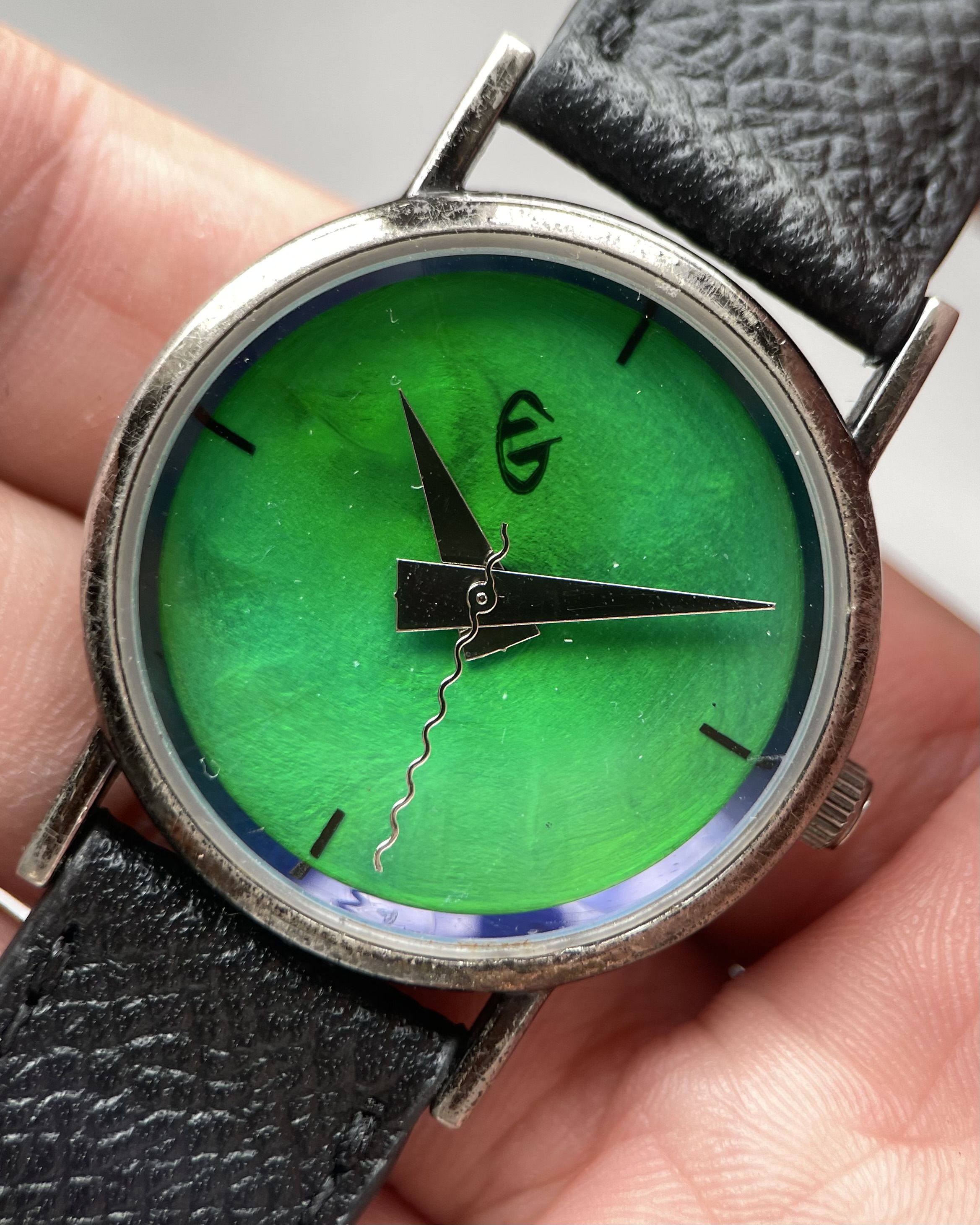 Z DESIGN TOXIC SLIME VINTAGE QUARTZ WATCH | Artizen Store